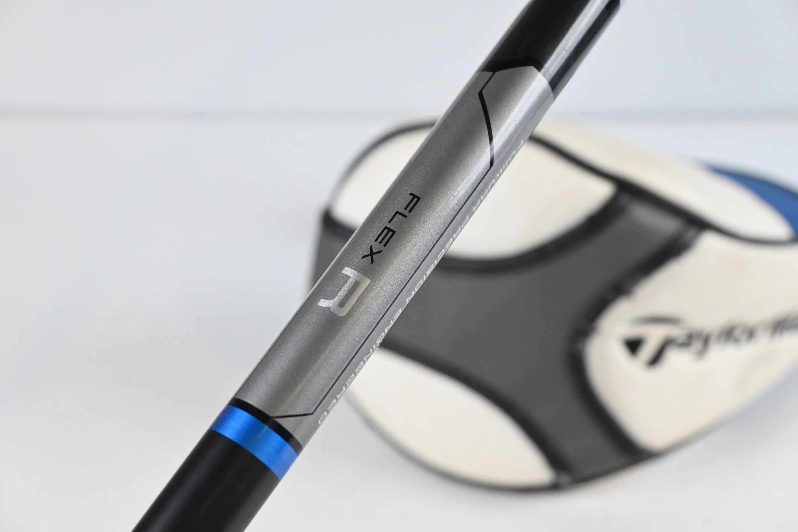 Taylormade SLDR-S Driver / 10 Degree / Regular Flex Fujikura Speeder 57
