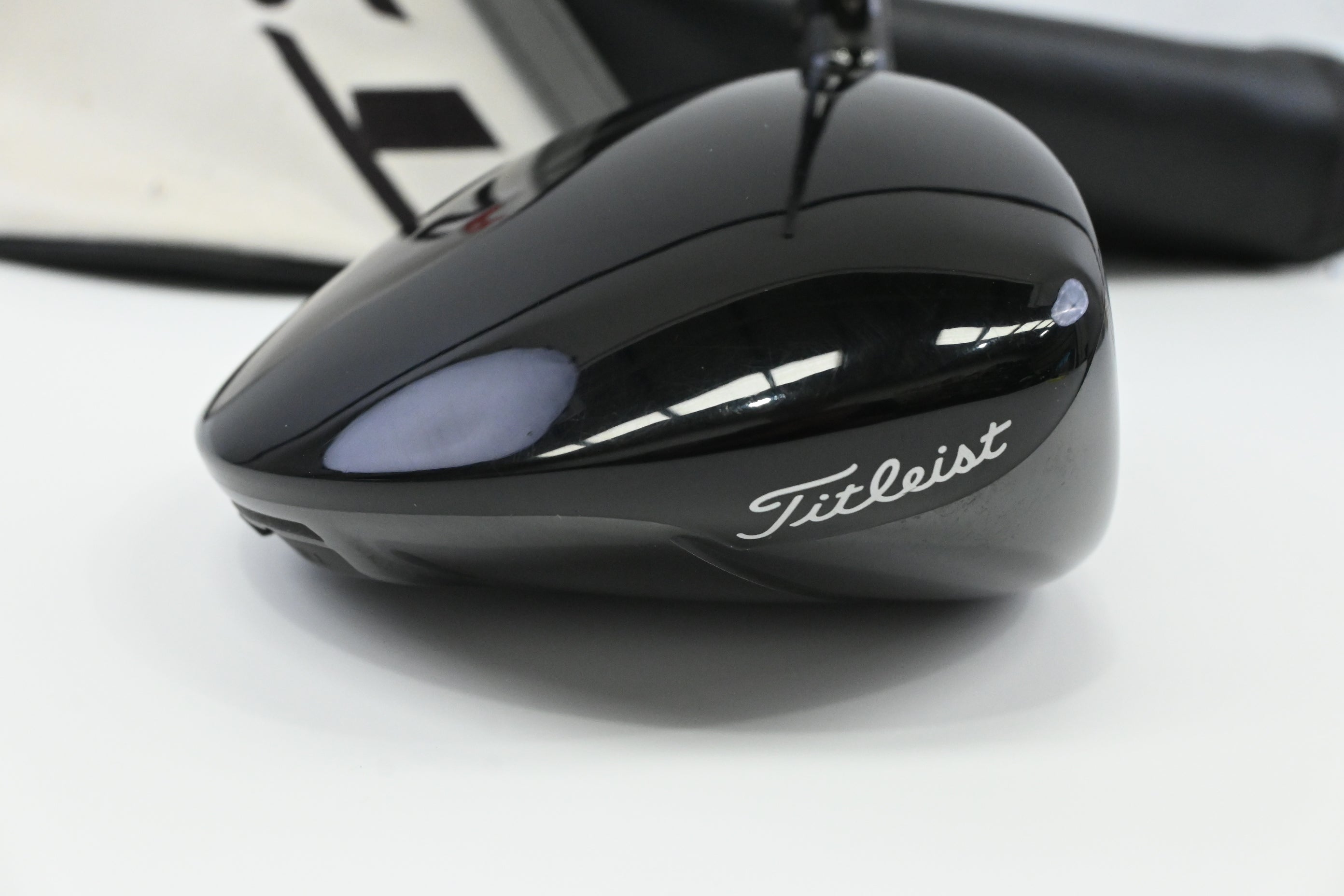 Titleist TSR3 Driver / 9 Degree / Stiff Flex HZRDUS Smoke Black RDX 60 Shaft