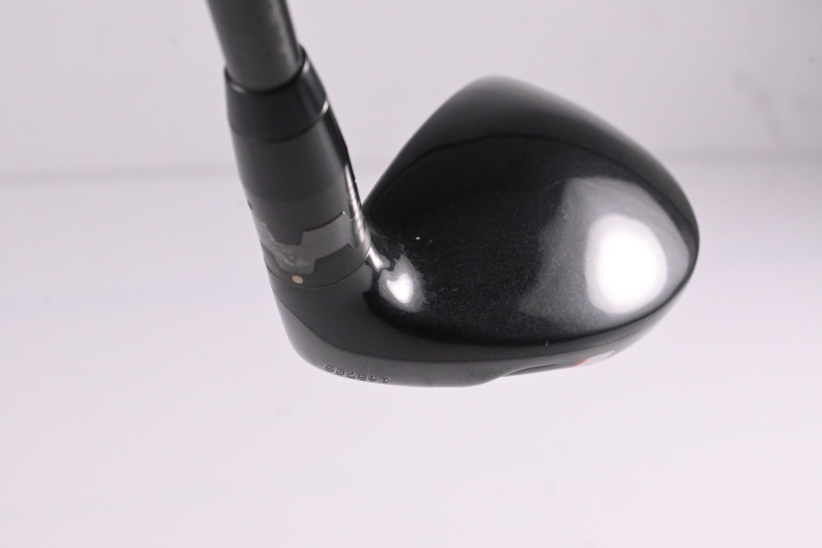 Titleist 913H #2 Hybrid / 18 Degree / Stiff Flex Aldila RIP Phenom 80 Shaft