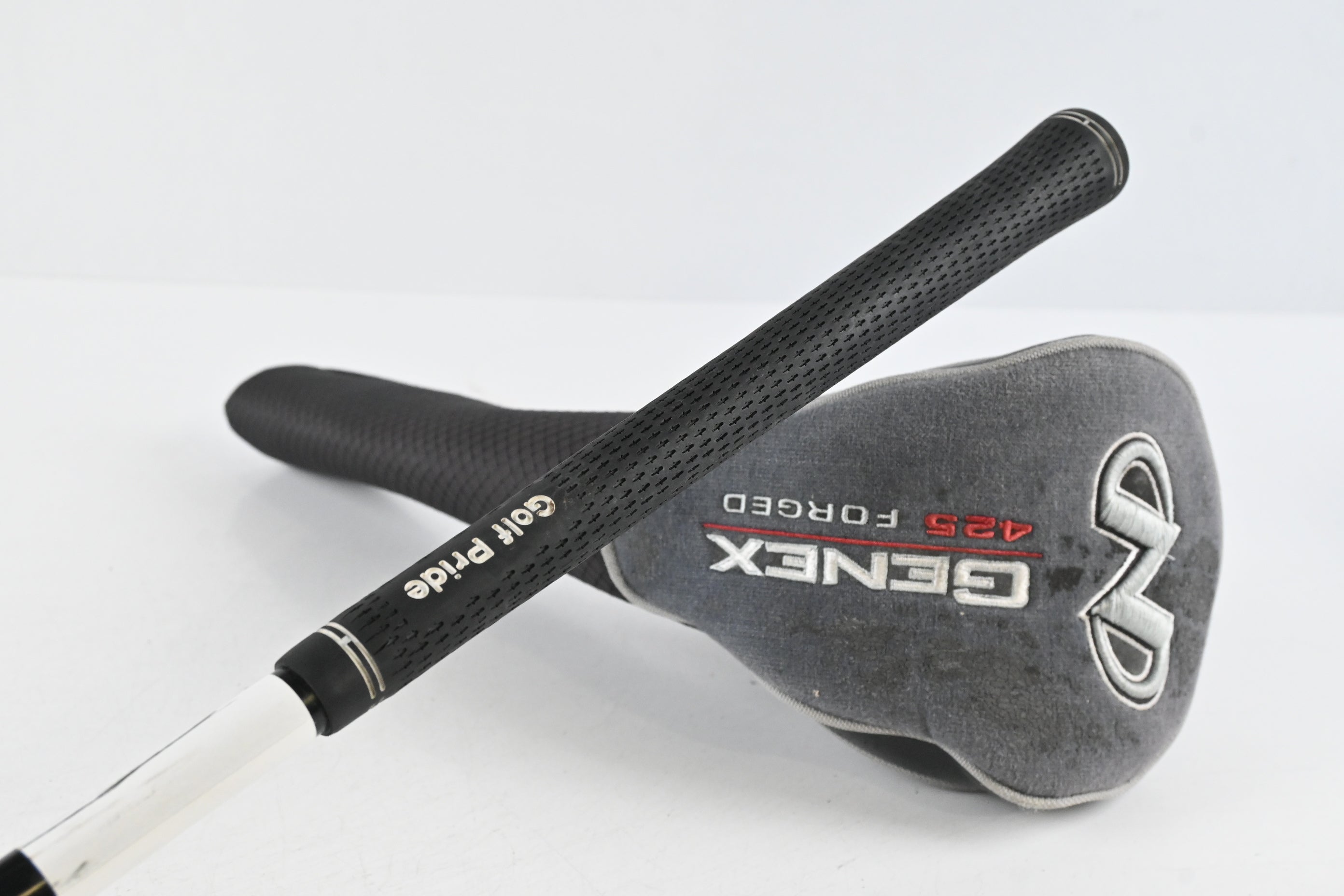 Left Hand Nickent Genex 425 Forged Driver / 10 Degree / Regular Flex Speed Rated