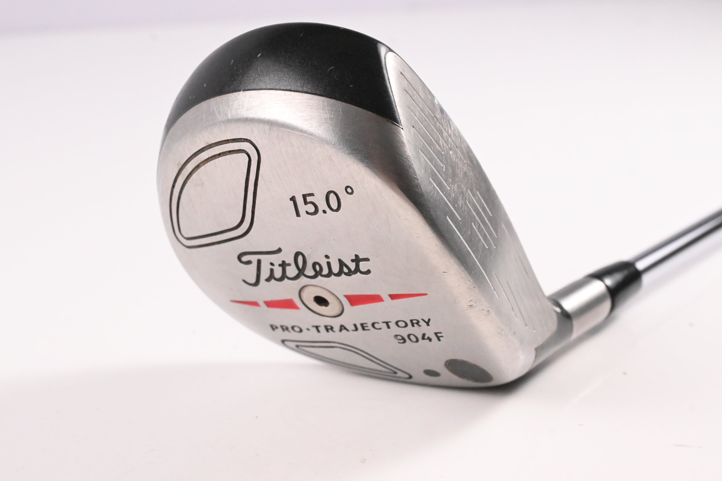 Titleist 904 F #3 Wood / 15 Degree / Regular Flex Dynamic Gold R300 Shaft