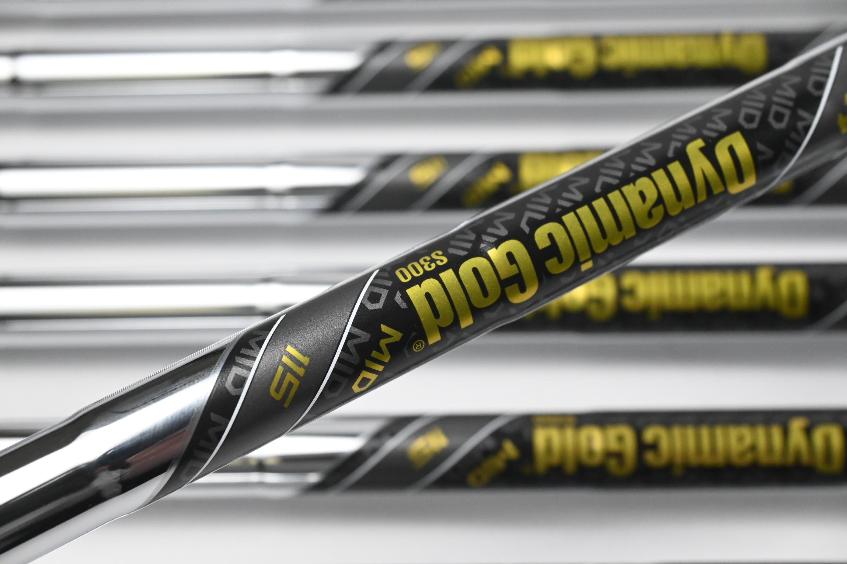 Callaway Apex Ai150 Irons / 4-PW / Stiff Flex Dynamic Gold S300 MID 115 Shafts