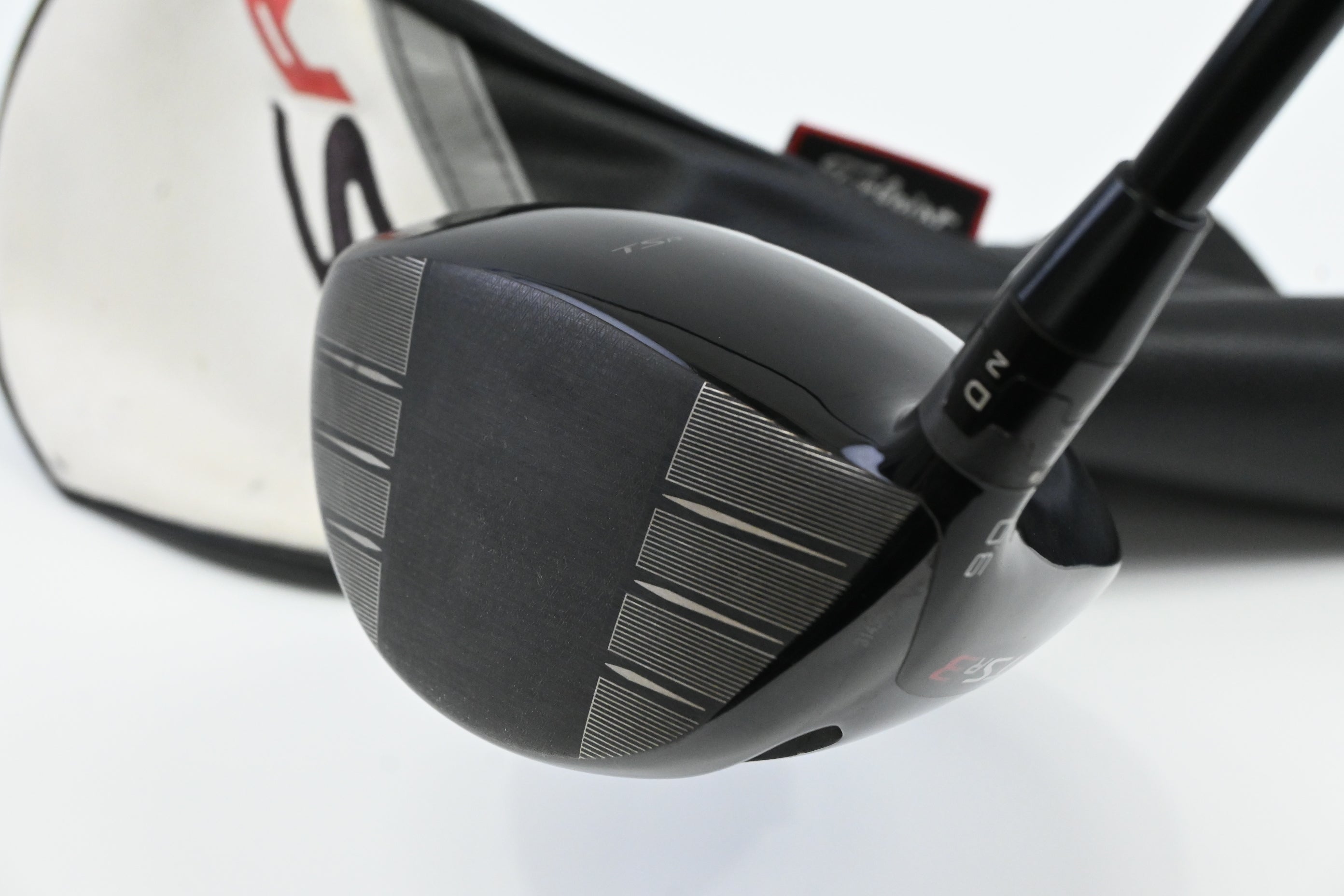 Titleist TSR3 Driver / 9 Degree / Stiff Flex HZRDUS Smoke Black RDX 60 Shaft