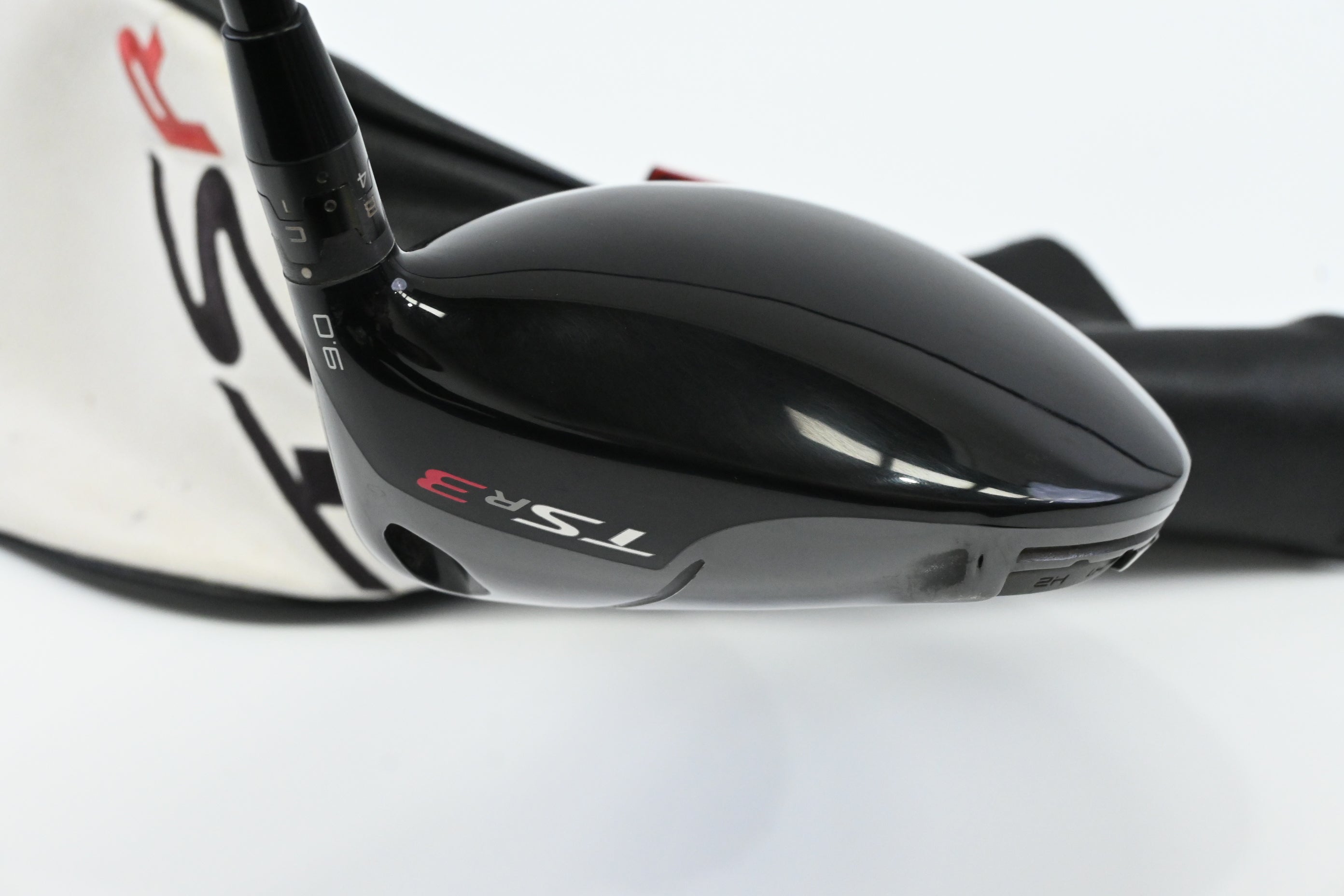 Titleist TSR3 Driver / 9 Degree / Stiff Flex HZRDUS Smoke Black RDX 60 Shaft