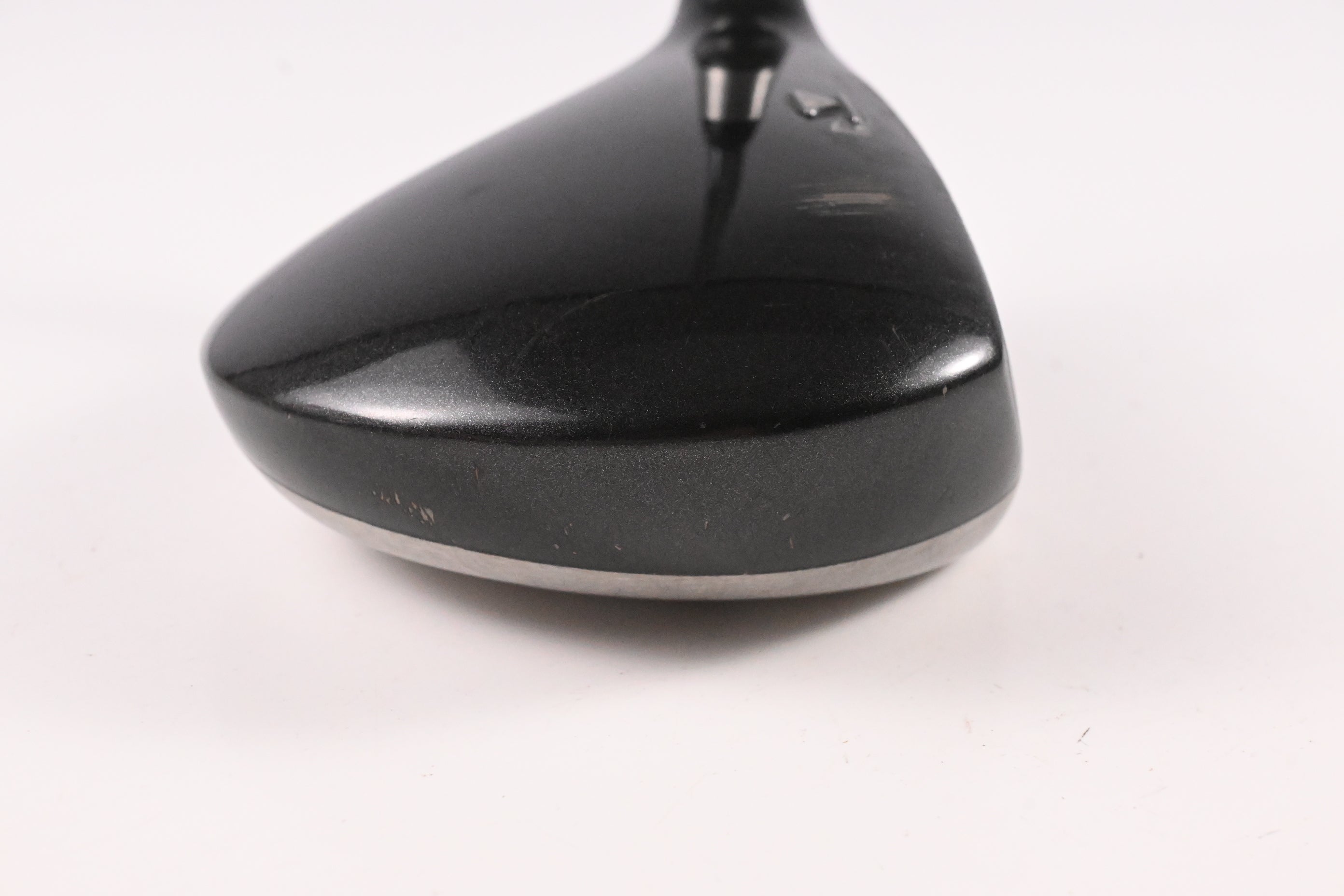 Titleist 904 F #3 Wood / 15 Degree / Regular Flex Dynamic Gold R300 Shaft