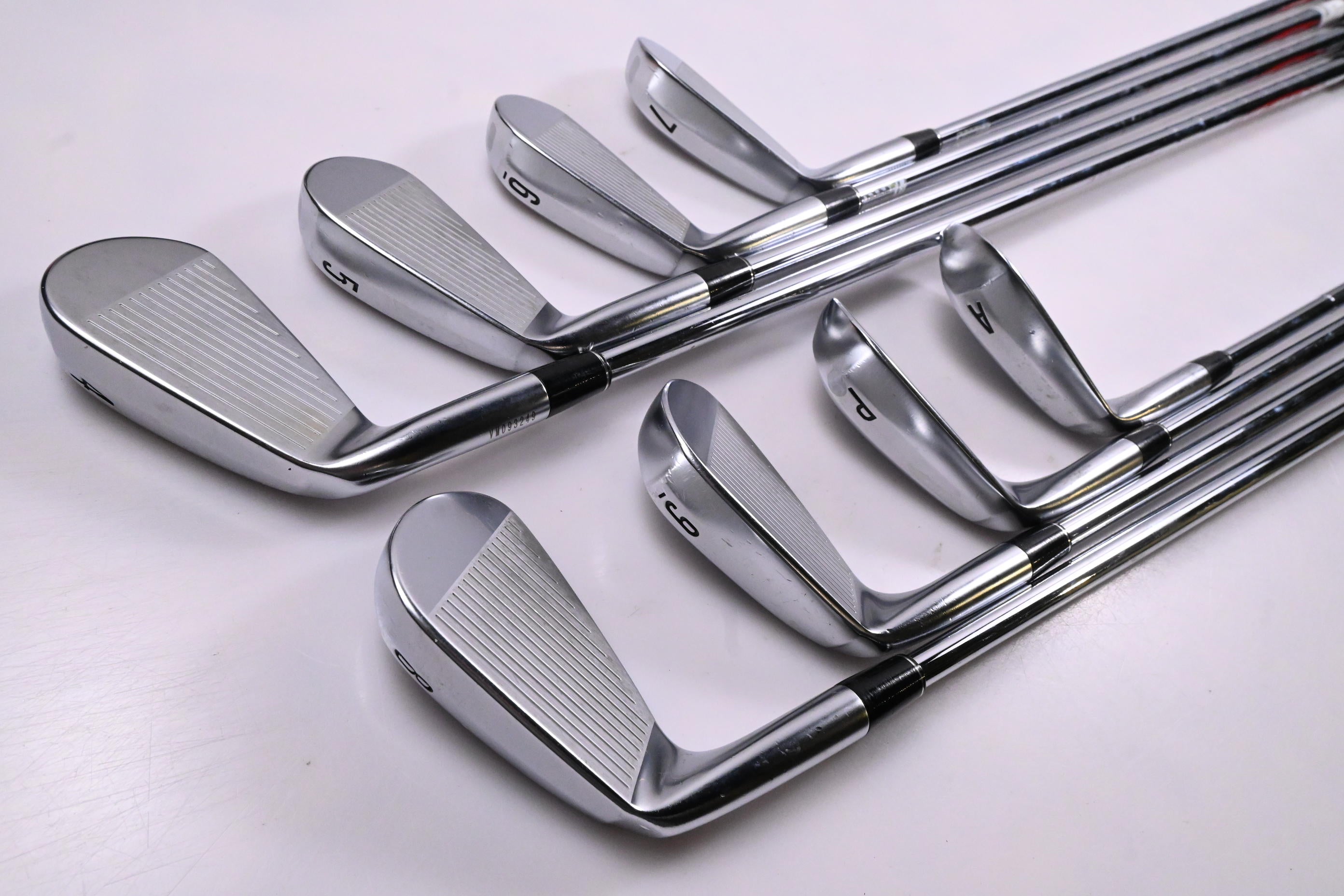Srixon ZXi5 Irons / 4-PW+GW / Stiff Flex N.S.Pro Modus³ Tour 120 Shafts