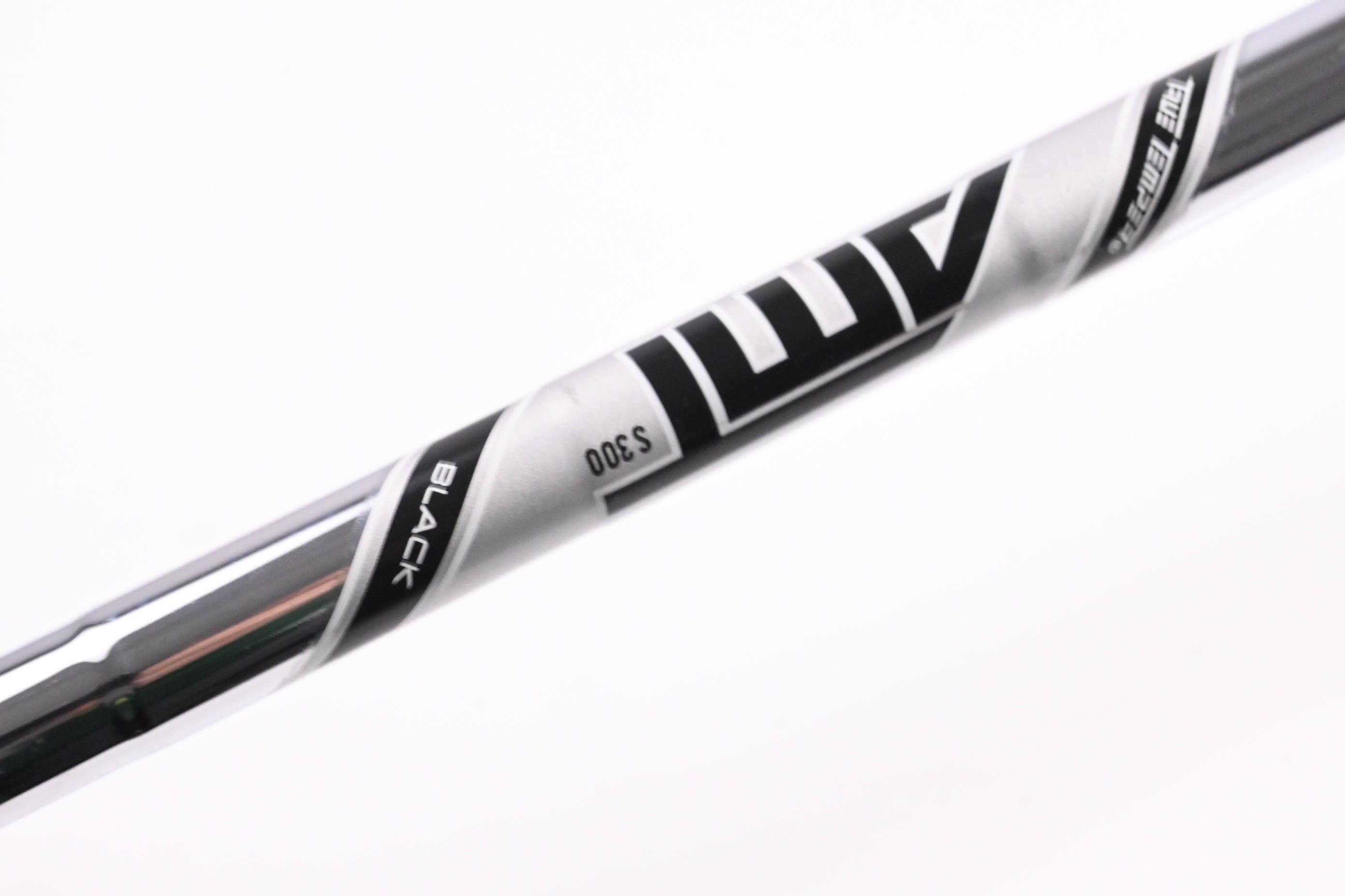 Titleist T200 2019 #4 Iron / 21 Degree / Stiff Flex AMT Black S300 Shaft