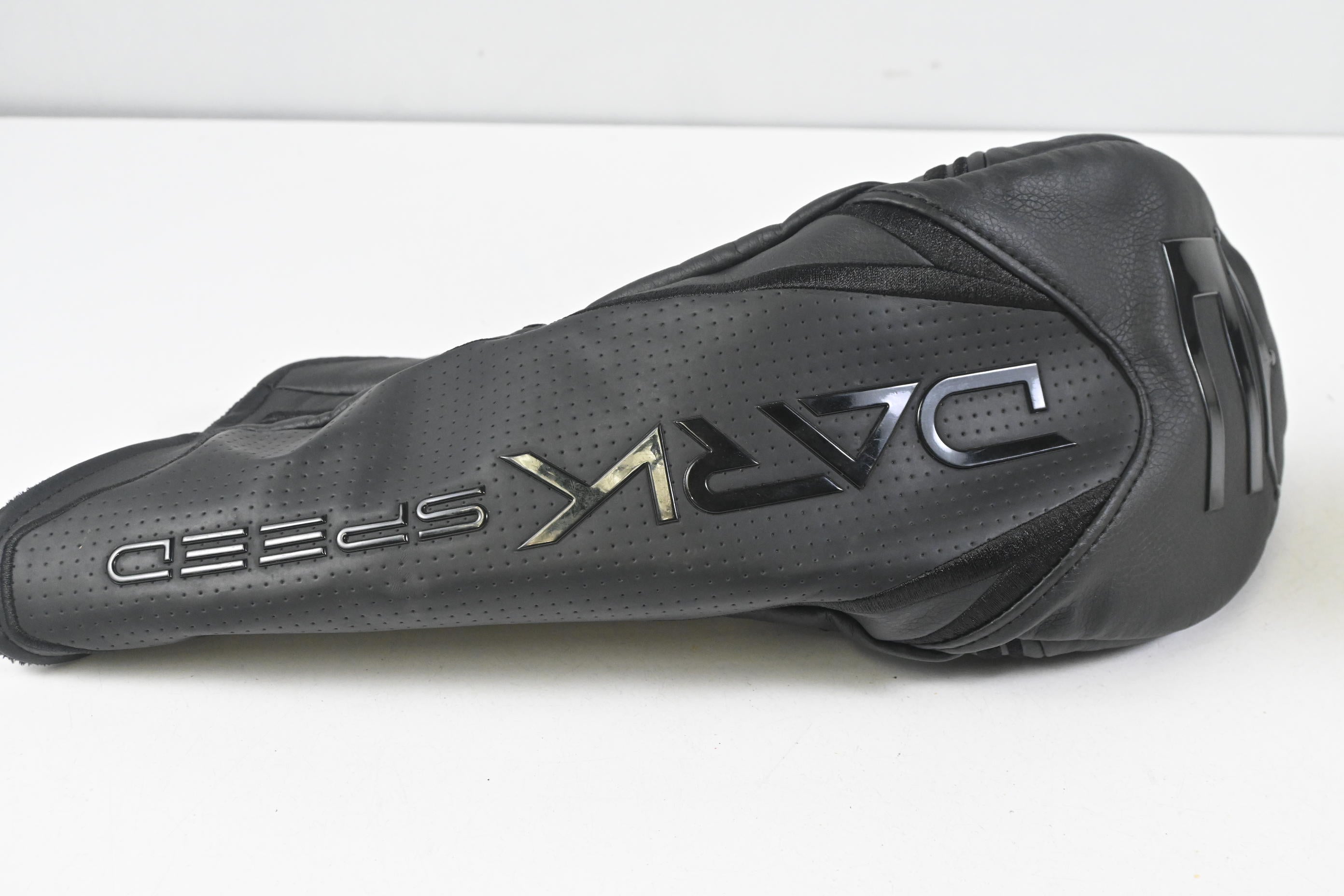 Cobra Darkspeed X Driver / 9 Degree / Stiff Flex UST Mamiya LIN-Q M40X 6