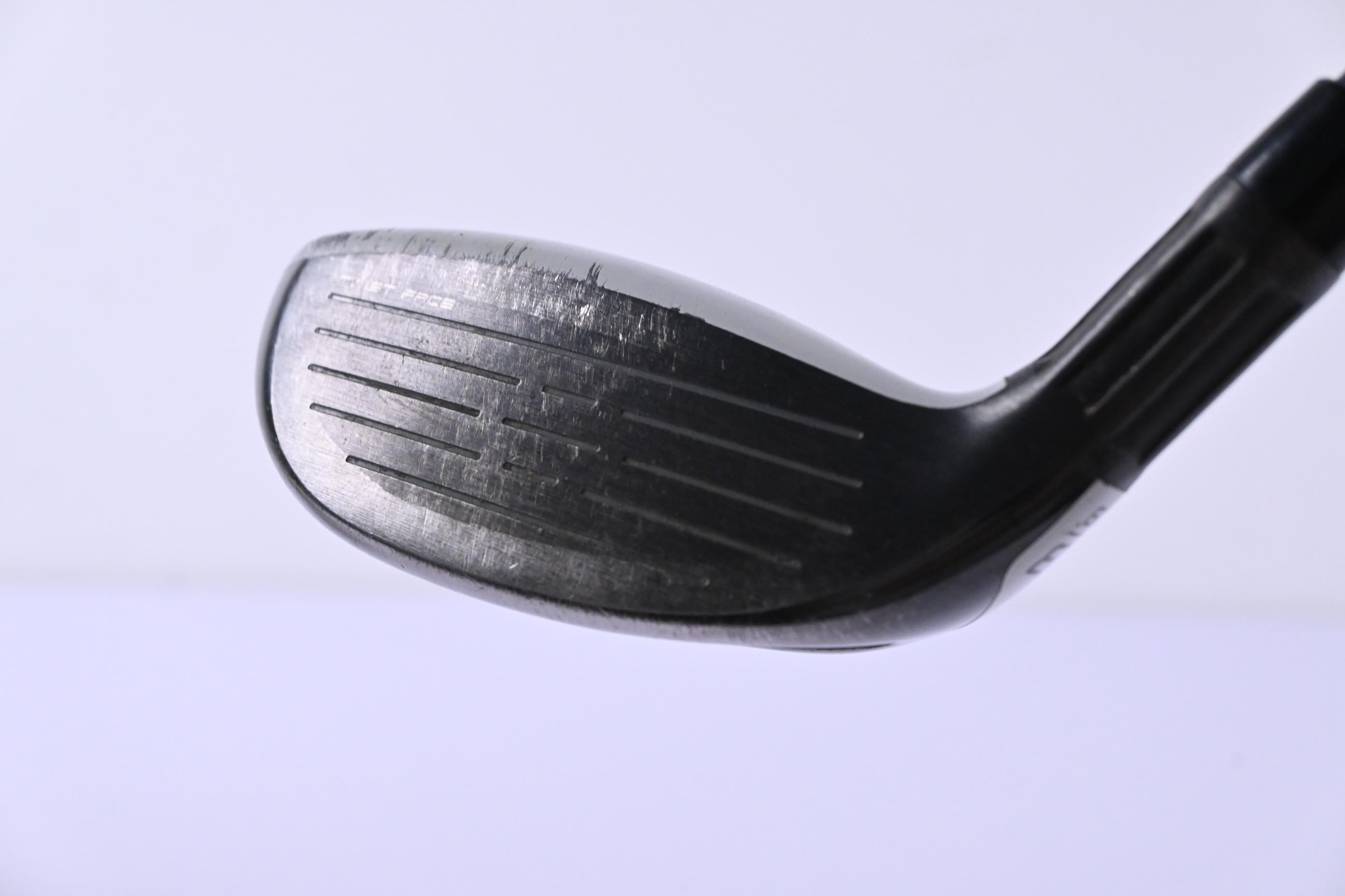 Taylormade SIM2 Max #3 Hybrid / 19 Degree / Regular Flex Fujikura Ventus Blue 6