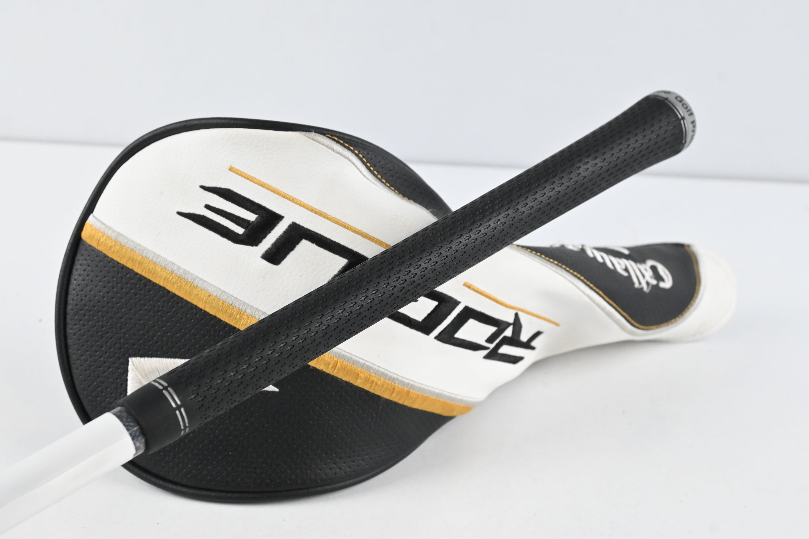 Callaway Rogue ST MAX Driver / 10.5 Degree / Stiff Flex Tensei AV White 65 Shaft