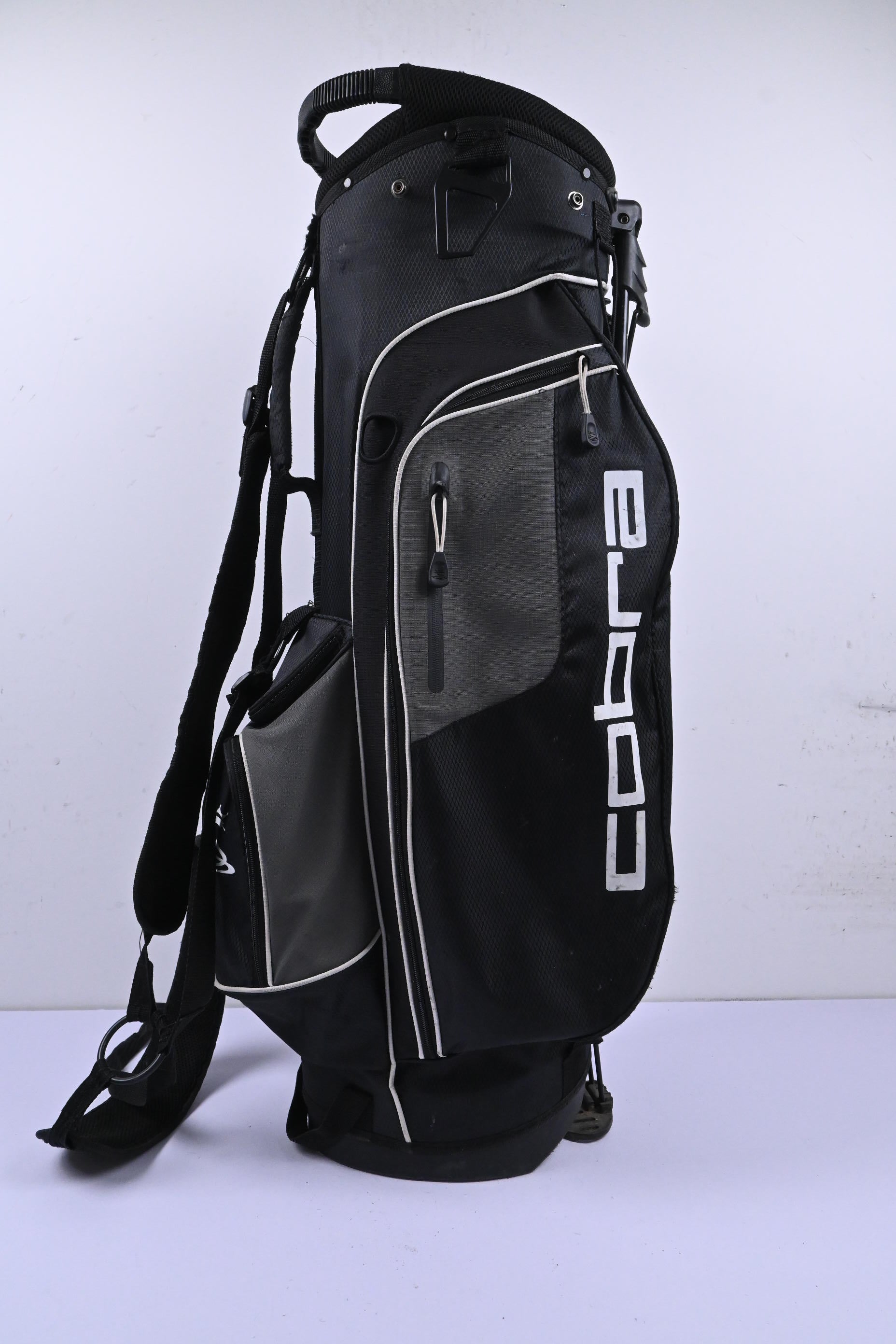 Cobra Stand Bag / 7-Way Divider / Black & Grey