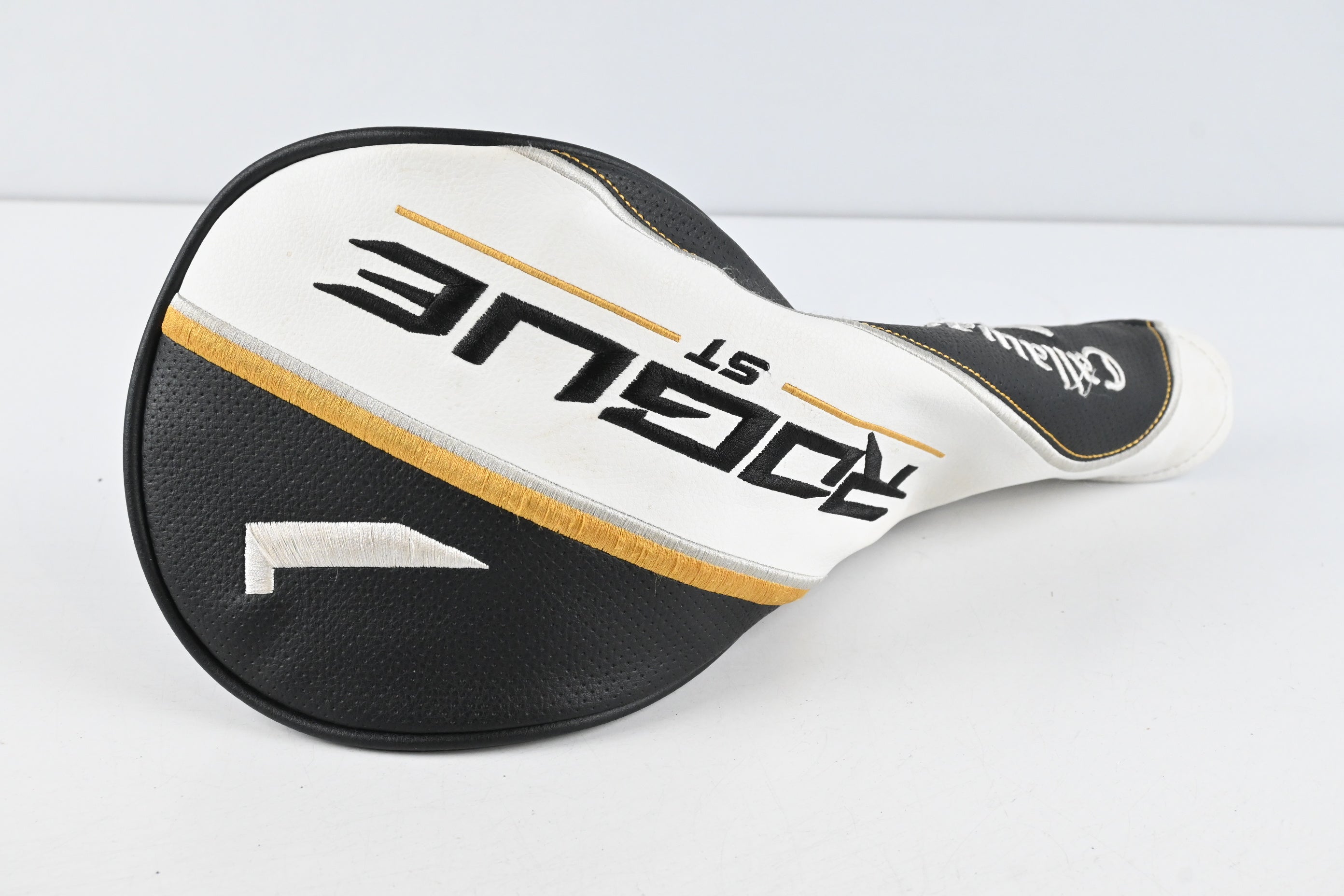 Callaway Rogue ST MAX Driver / 10.5 Degree / Stiff Flex Tensei AV White 65 Shaft