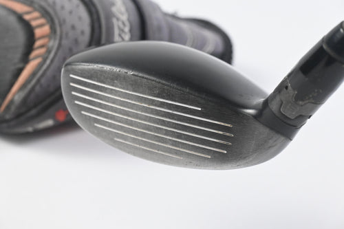 Titleist 913H #3 Hybrid / 19 Degree / Sttiff Flex Fujikura Speeder Shaft