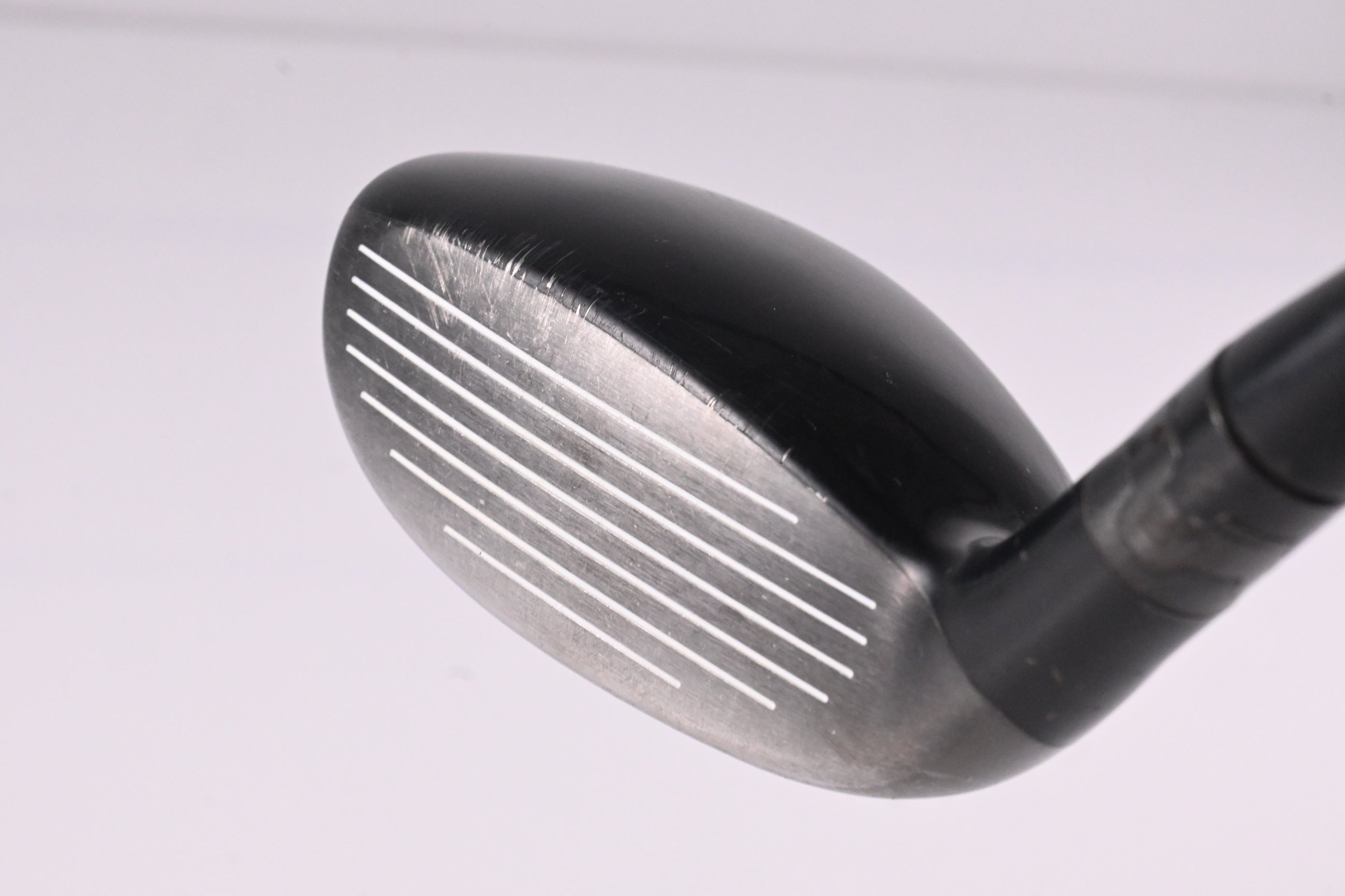 Titleist 910H #3 Hybrid / 19 Degree / Stiff Flex Graphite Design Tour AD DI-105