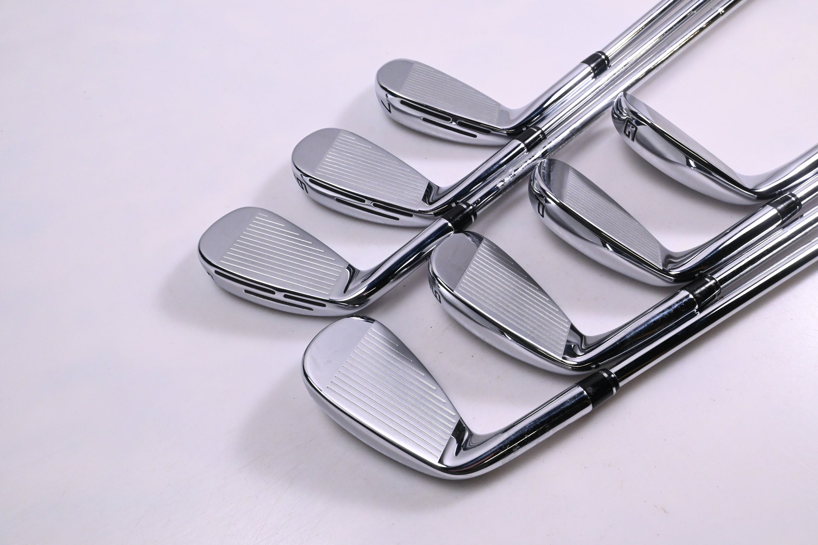 Wilson Dynapwr 2023 Forged Irons / 5-PW+GW / Regular Flex KBS Tour Lite Shafts