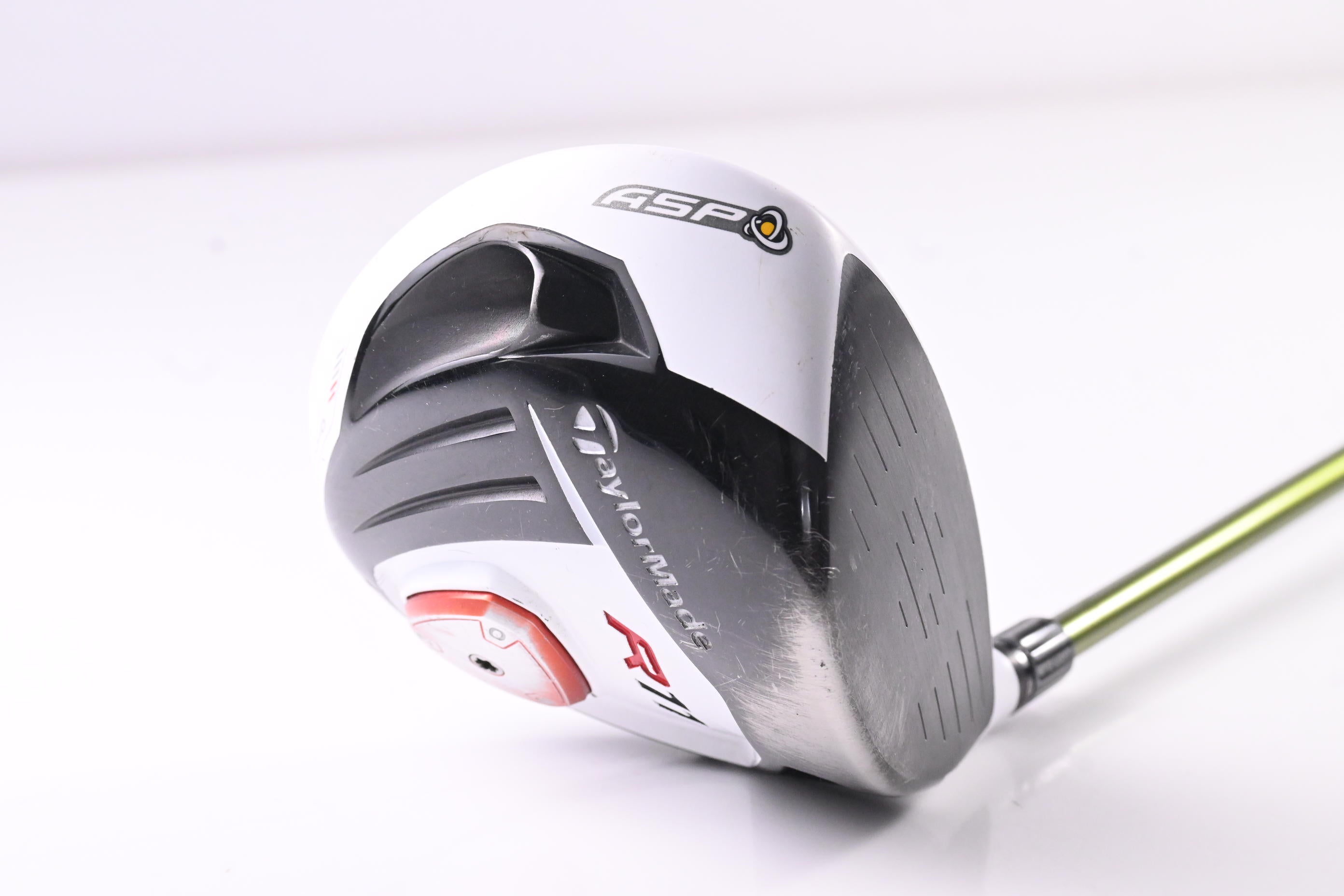 Taylormade R11 Driver / 9 Degree / Regular Flex Aldila NV Green 75 Shaft