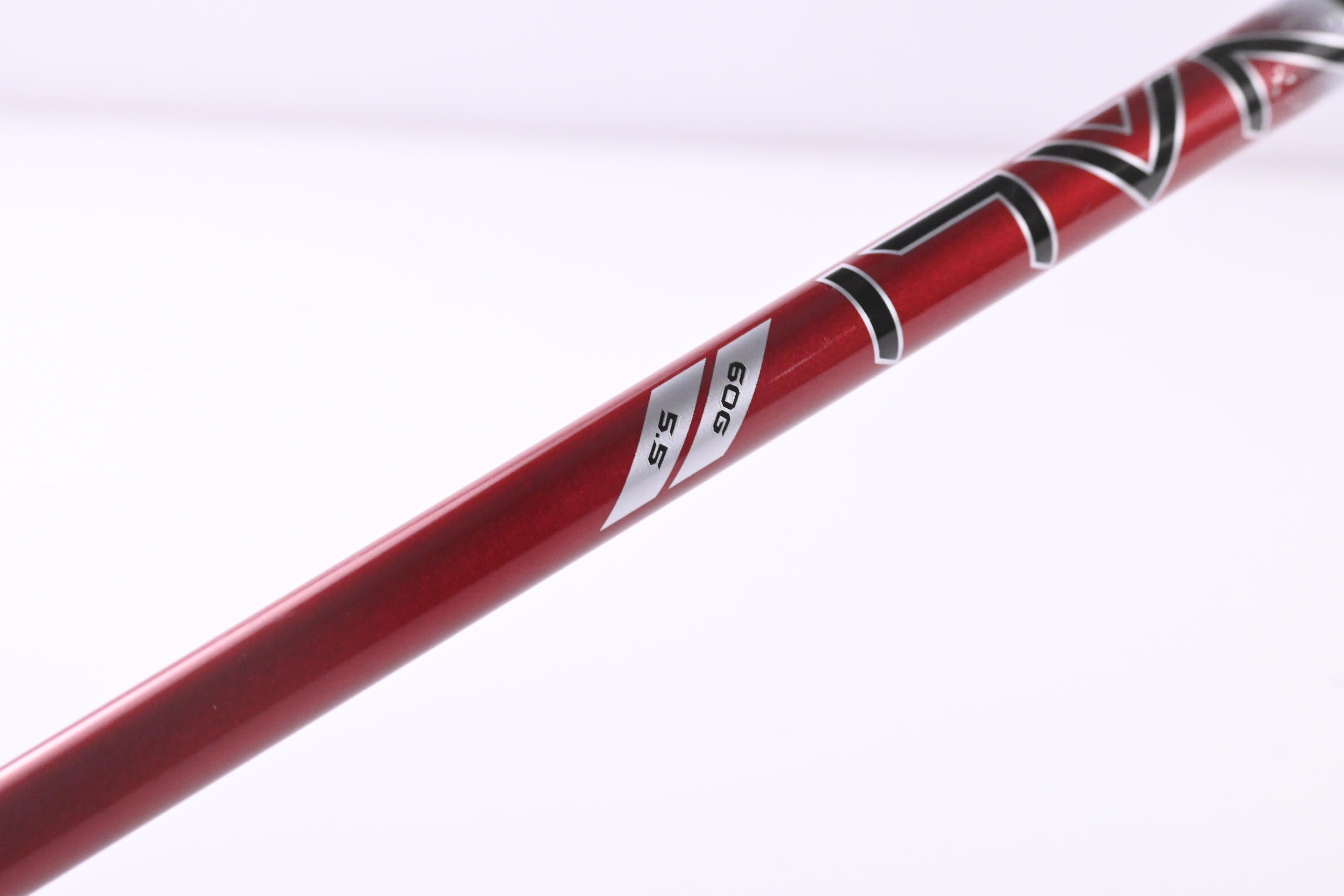 Left Hand Titleist GT2 #3 Wood / 16.5 Degree / Regular Flex Denali Red 60 Shaft