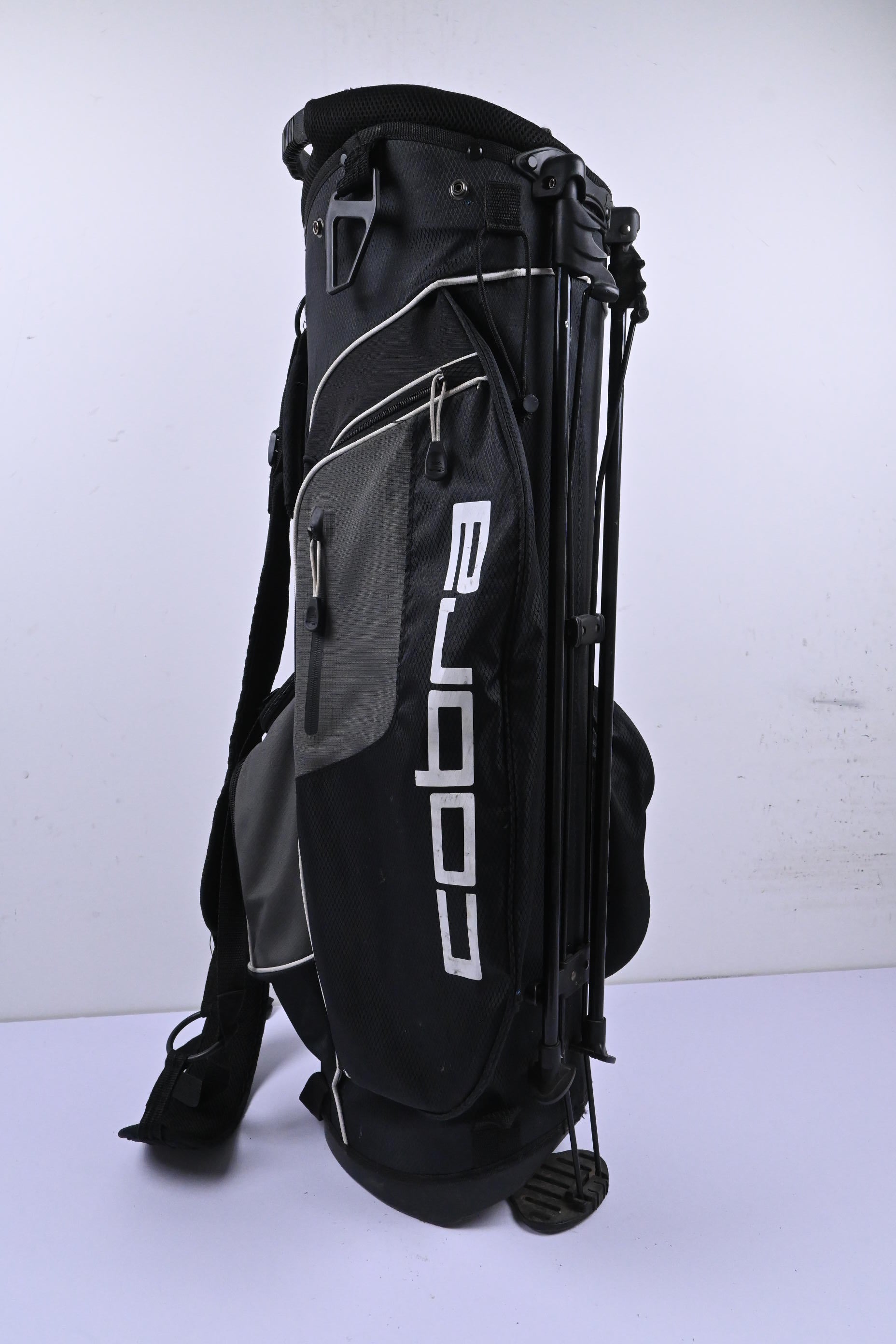 Cobra Stand Bag / 7-Way Divider / Black & Grey