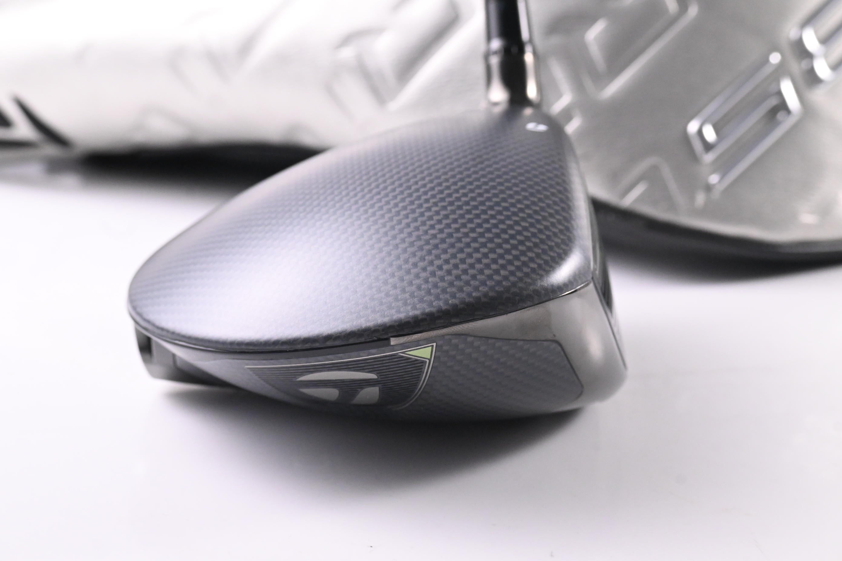 Taylormade Qi35 LS Driver / 10.5 Degree / Stiff Flex Ventus Blue 5 Shaft