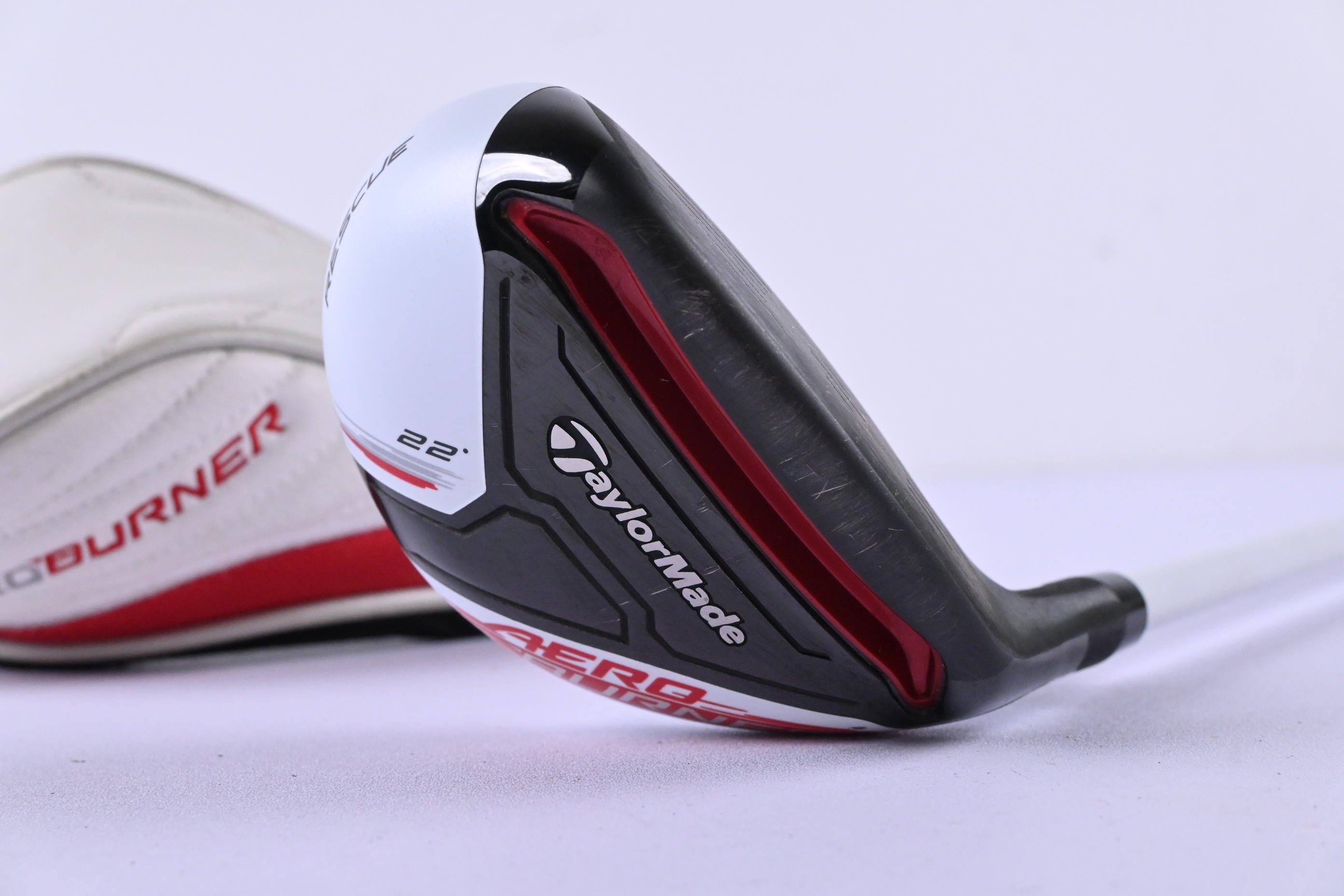 Taylormade Aeroburner #4 Hybrid / 22 Degree / Regular Flex Matrix Speed RUL-Z 70