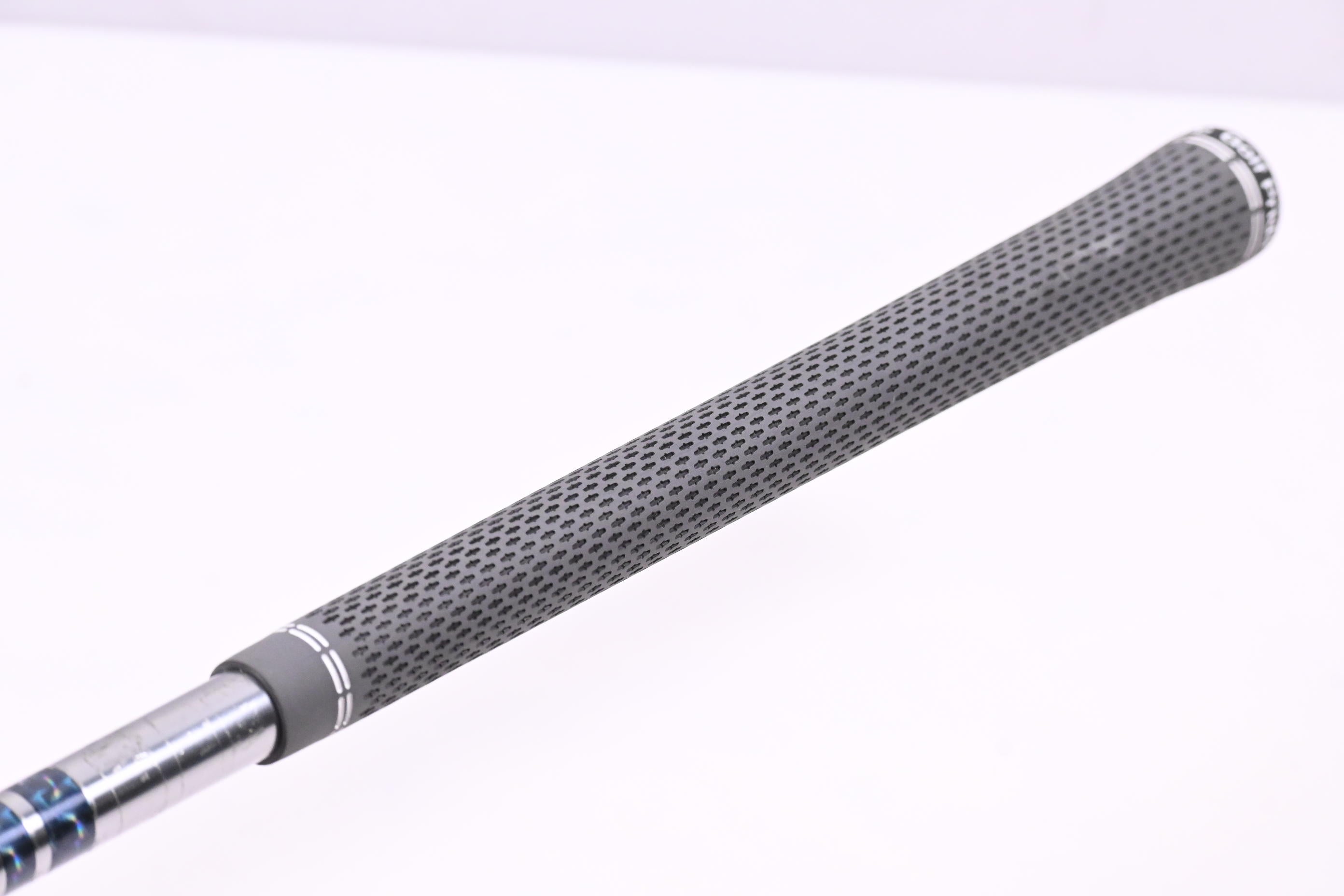 Accra TZFive 60 Driver Shaft / Stiff Flex / 0.355" Tip