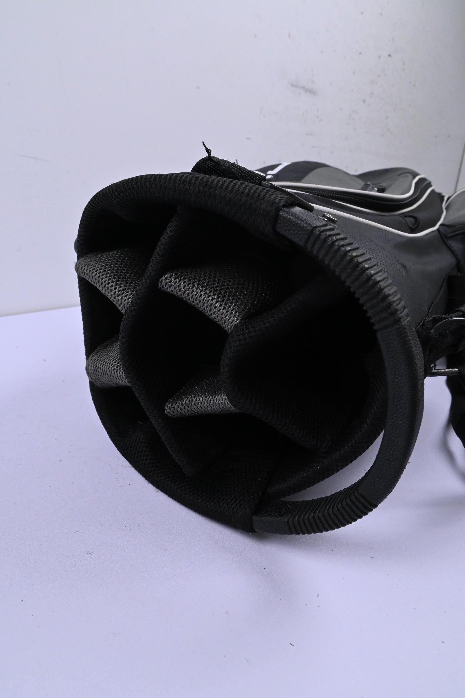 Cobra Stand Bag / 7-Way Divider / Black & Grey