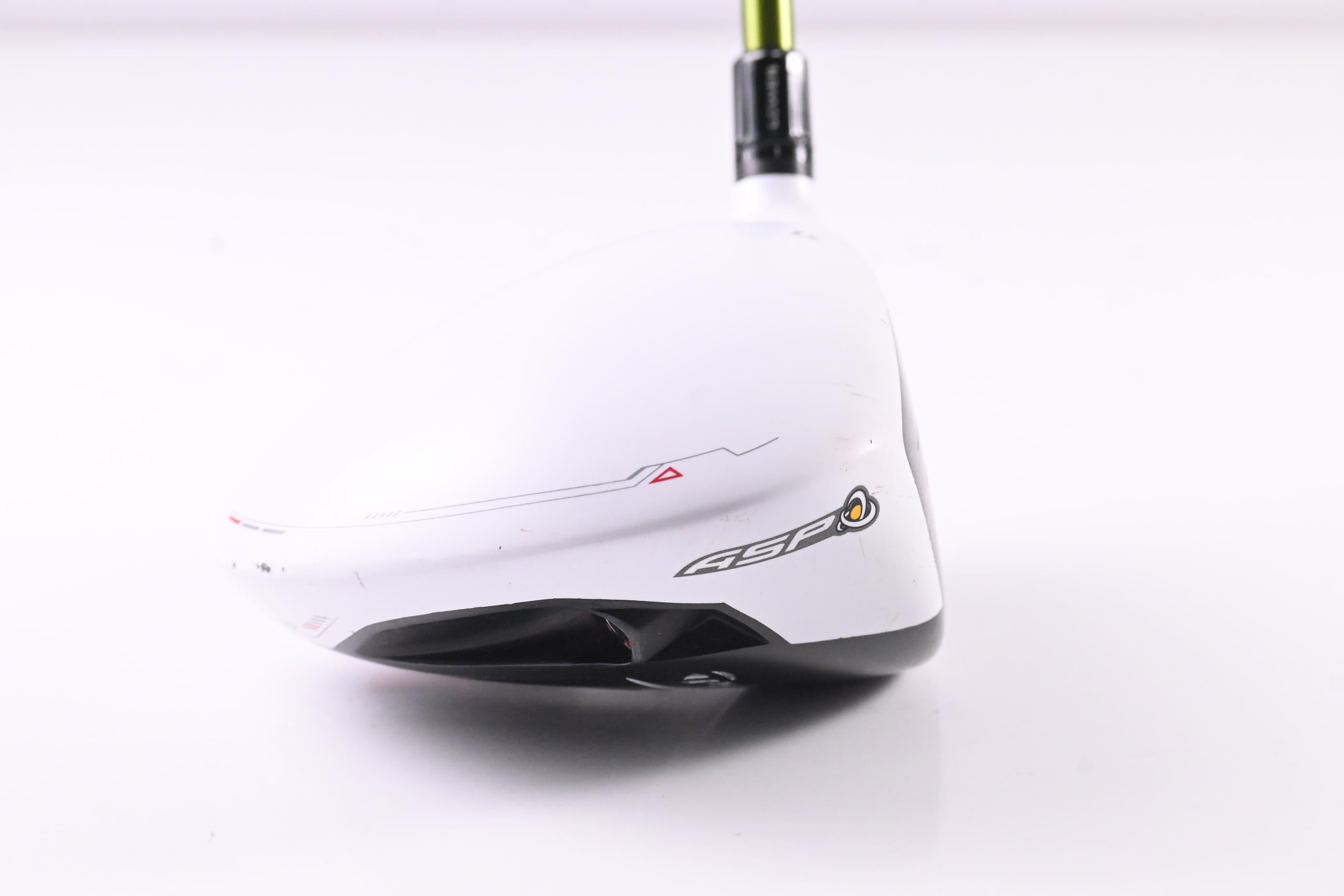 Taylormade R11 Driver / 9 Degree / Regular Flex Aldila NV Green 75 Shaft