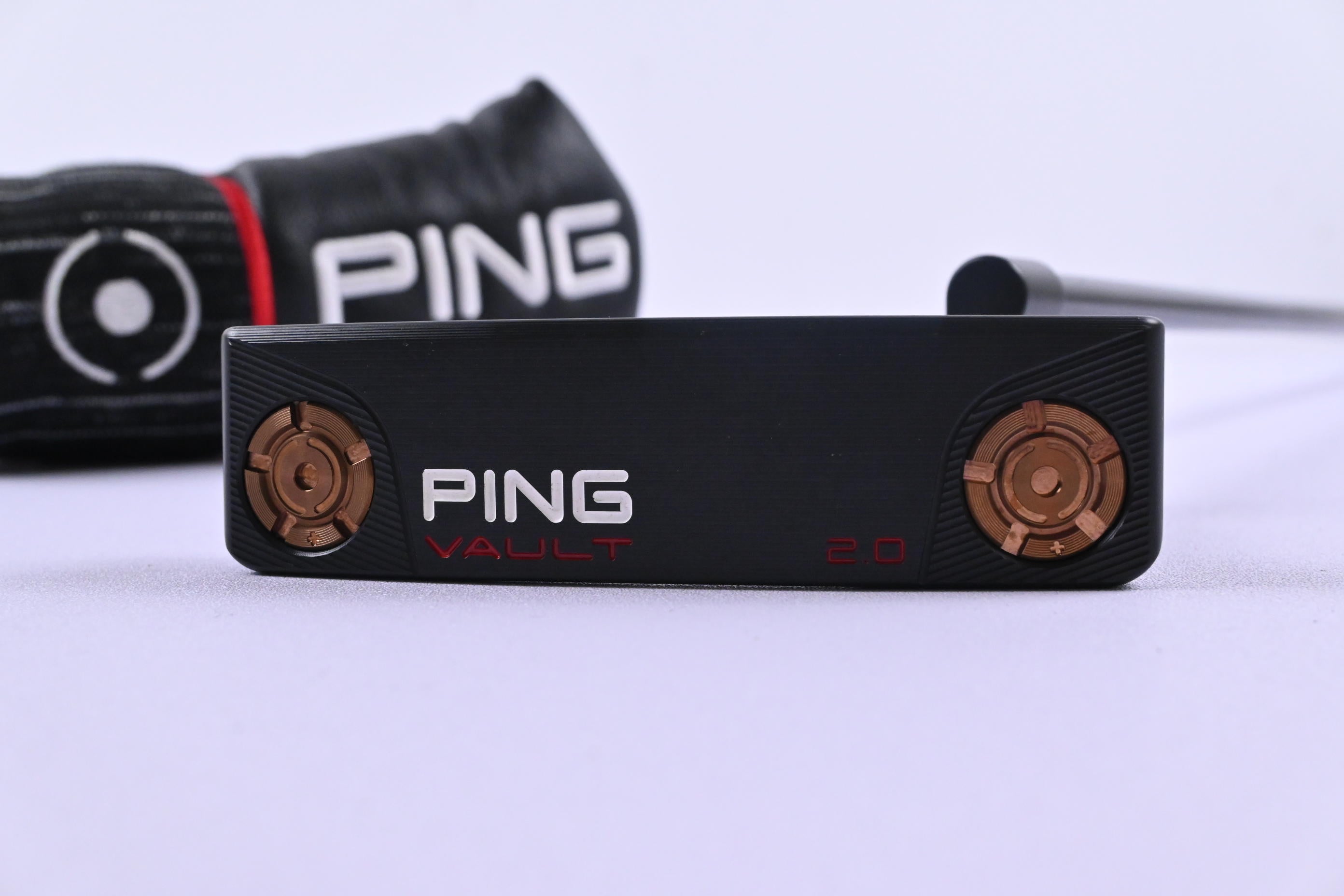 Ping Vault 2.0 Voss Putter / Black Dot / 33 Inch