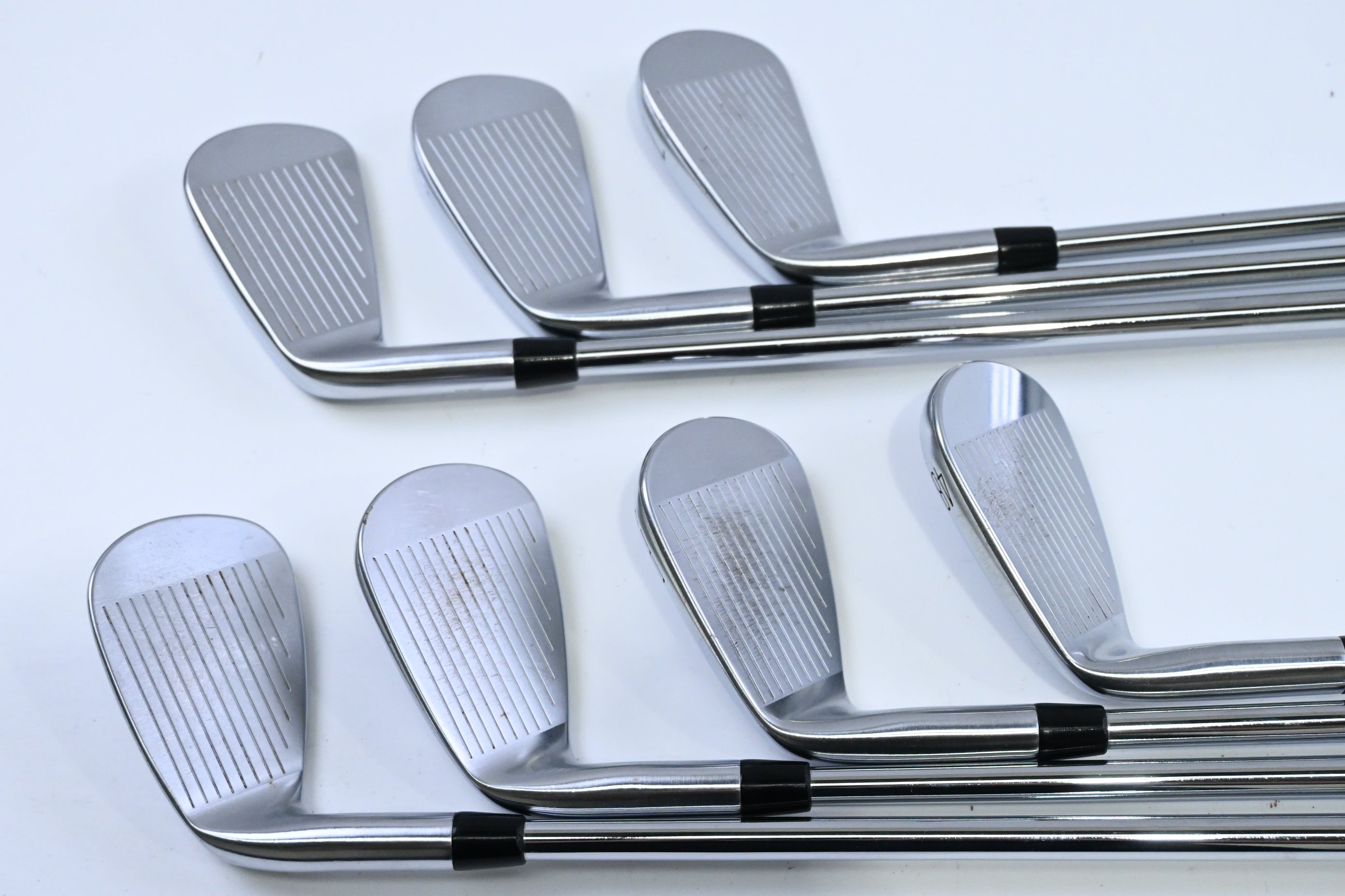 Titleist T200 2023 Irons / 5-PW+GW / Senior Flex Project X Loading Zone 110