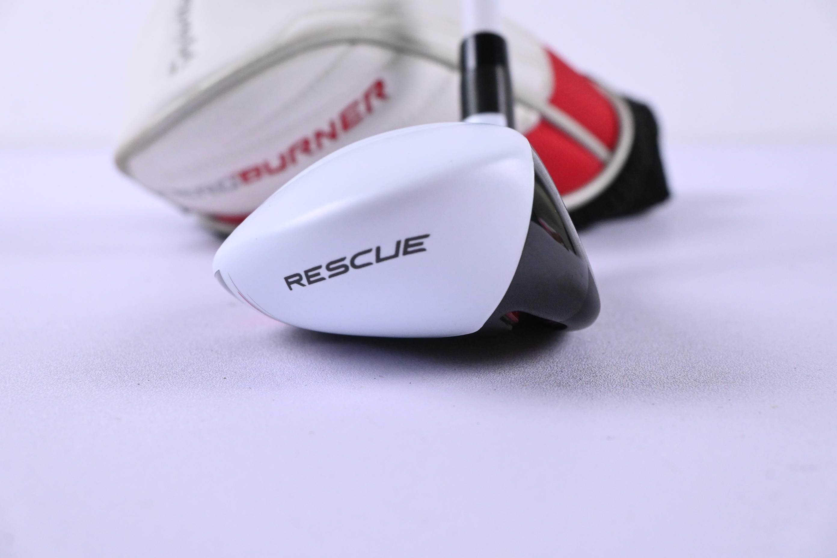 Taylormade Aeroburner #4 Hybrid / 22 Degree / Regular Flex Matrix Speed RUL-Z 70