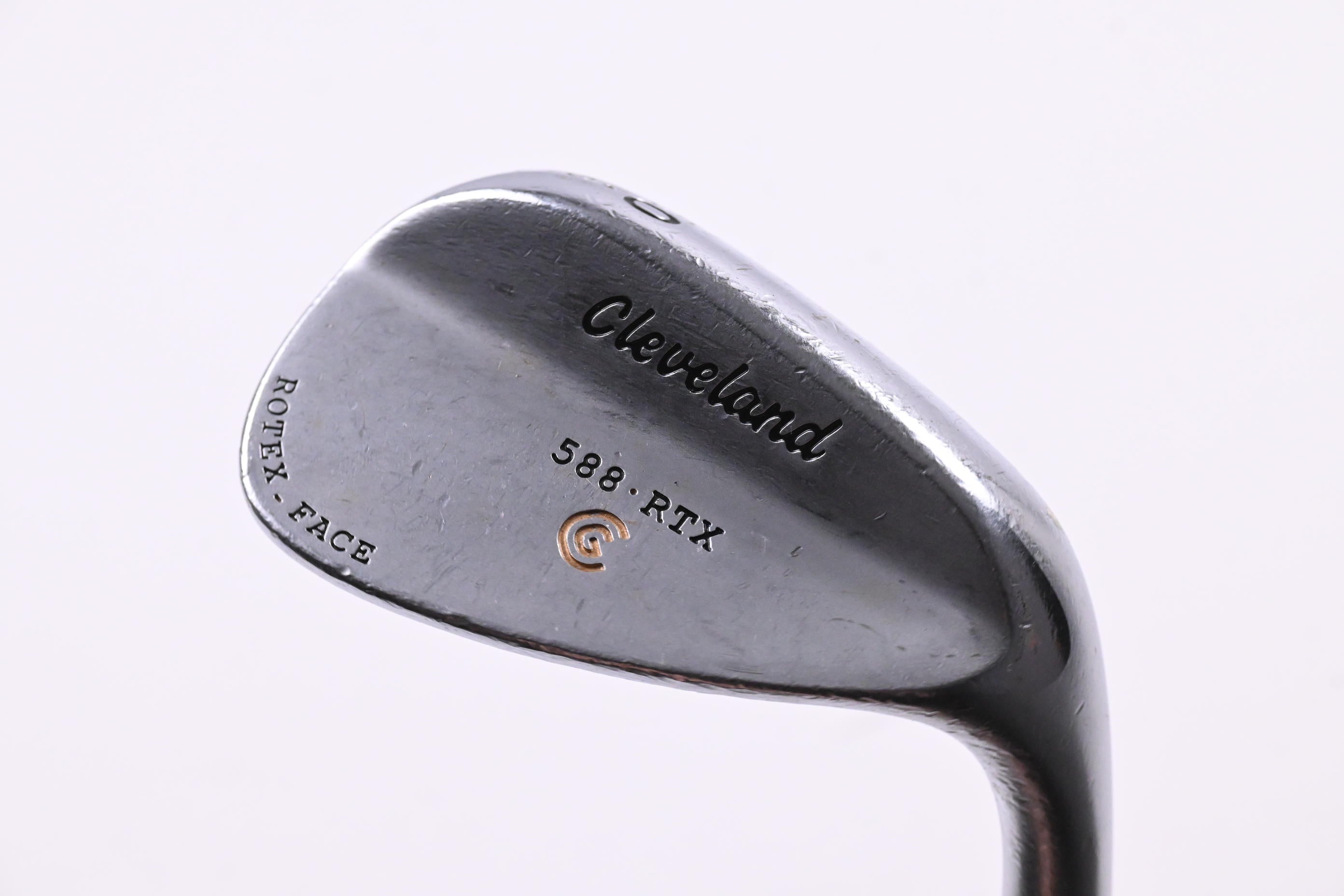 Cleveland 588 RTX Gap Wedge / 50 Degree / Wedge Flex Dynamic Gold Shaft