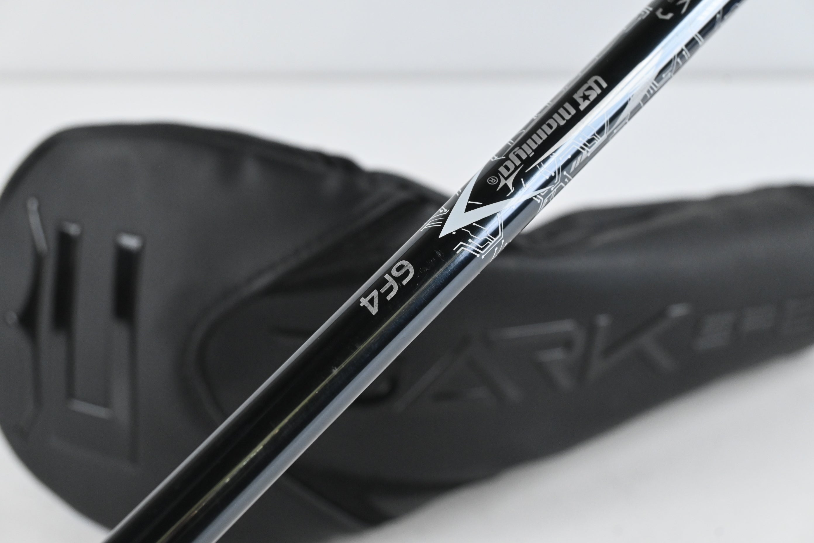 Cobra Darkspeed X Driver / 10.5 Degree / Stiff Flex UST Mamiya LIN-Q M40X 6