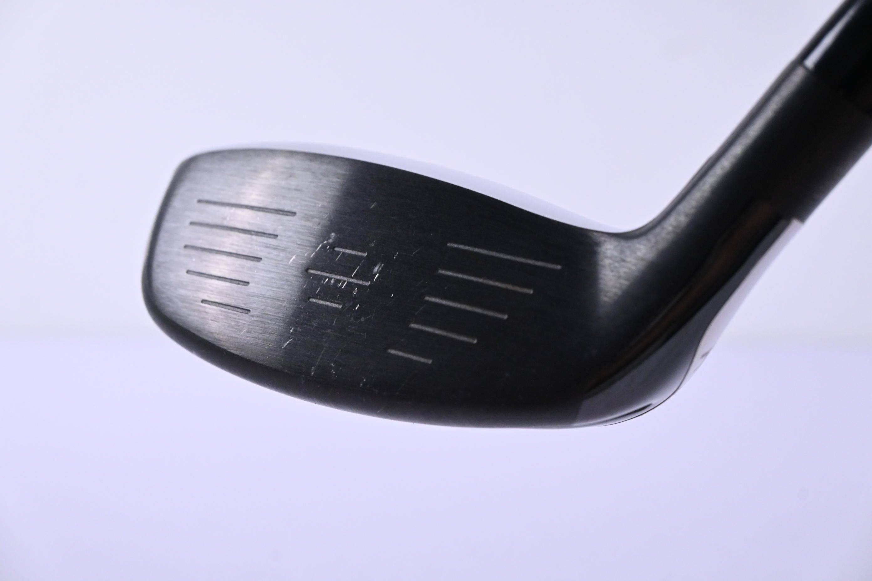 Taylormade Aeroburner #4 Hybrid / 22 Degree / Regular Flex Matrix Speed RUL-Z 70