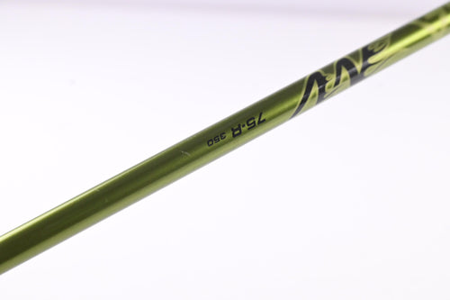 Taylormade R11 Driver / 9 Degree / Regular Flex Aldila NV Green 75 Shaft