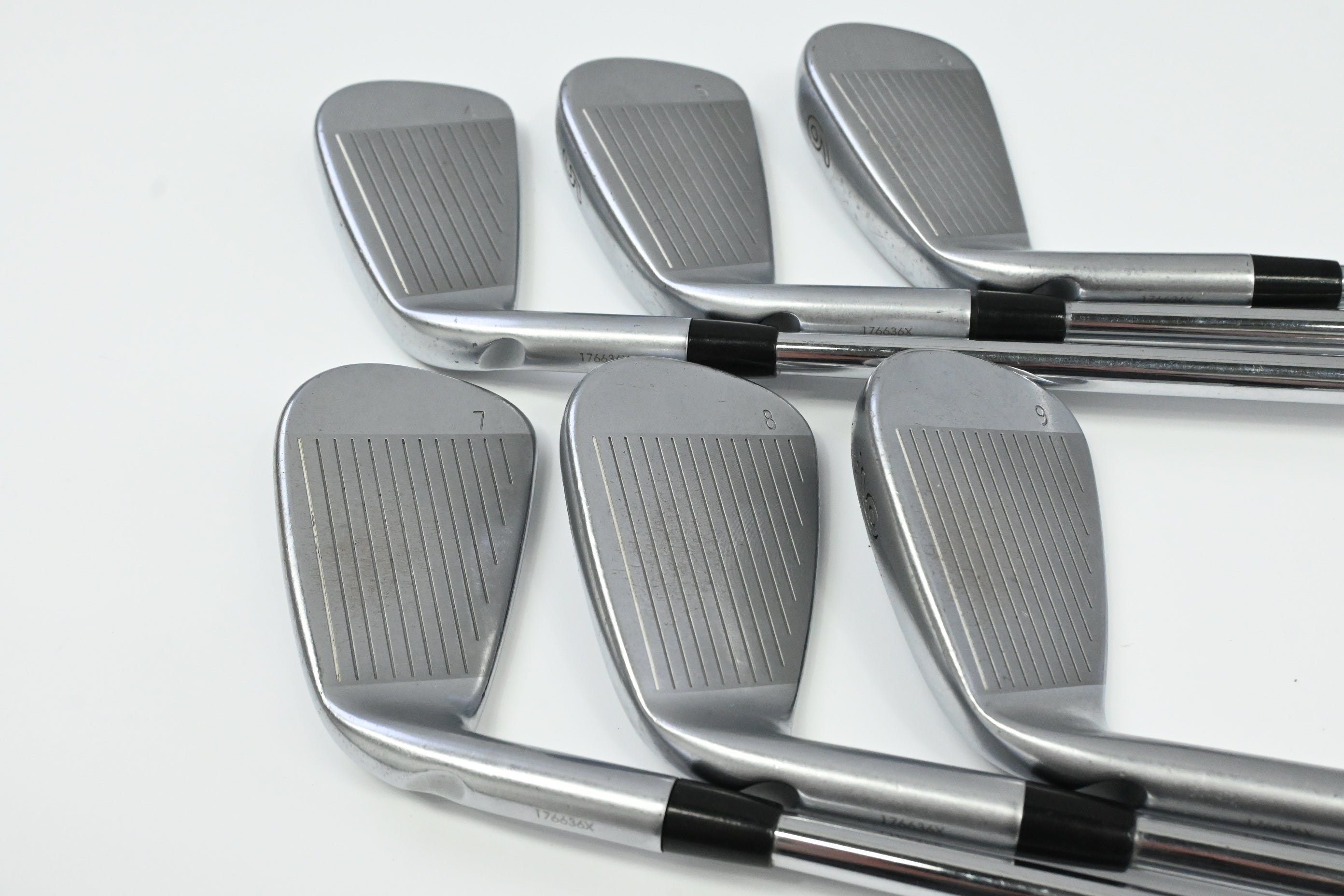 Ping i200 Irons / 4-9 / Black Dot / Stiff Flex Ping AWT 2.0 Shafts