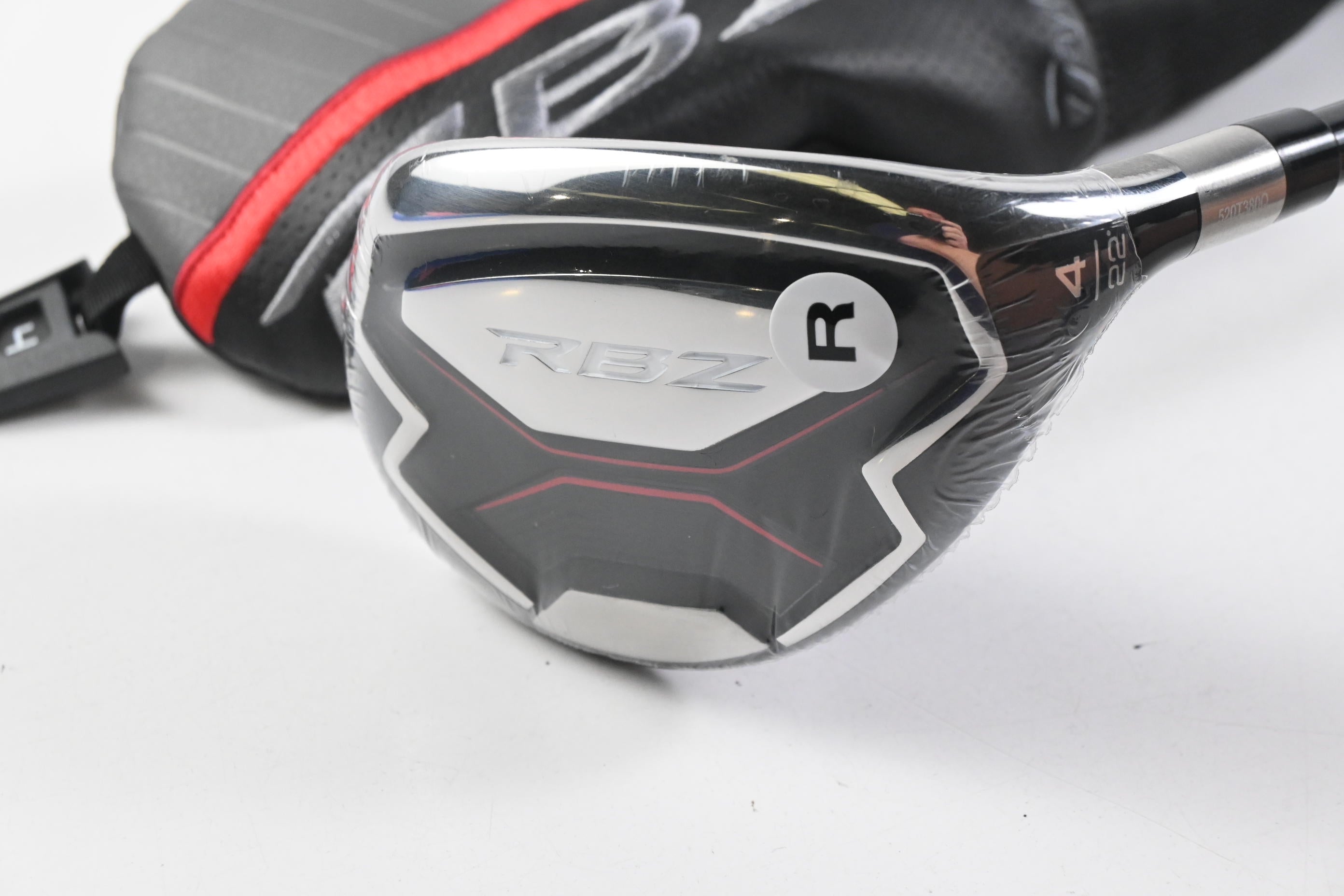 Taylormade RBZ #4 Hybrid / 22 Degree / Regular Flex Taylormade RBZ 65 Shaft