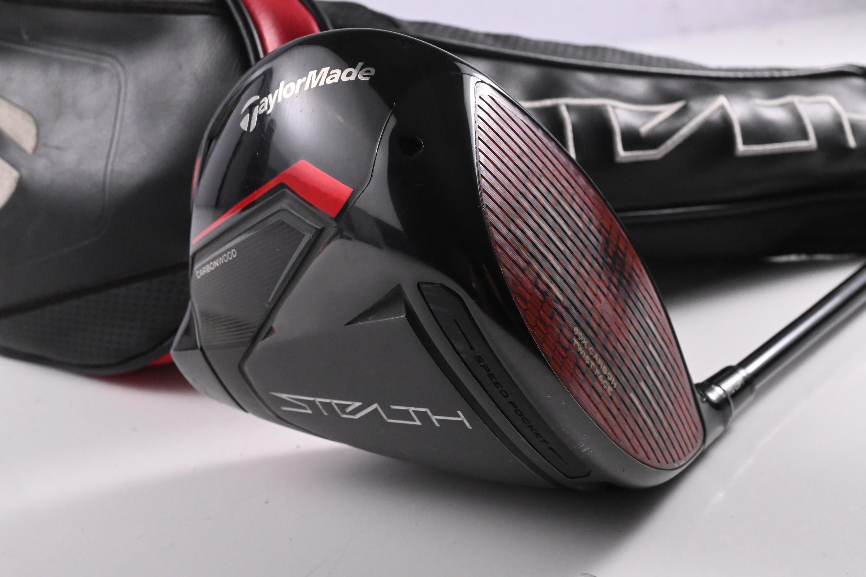 Taylormade Stealth Driver / 9 Degree / Stiff Flex HZRDUS Smoke Red RDX 60 Shaft