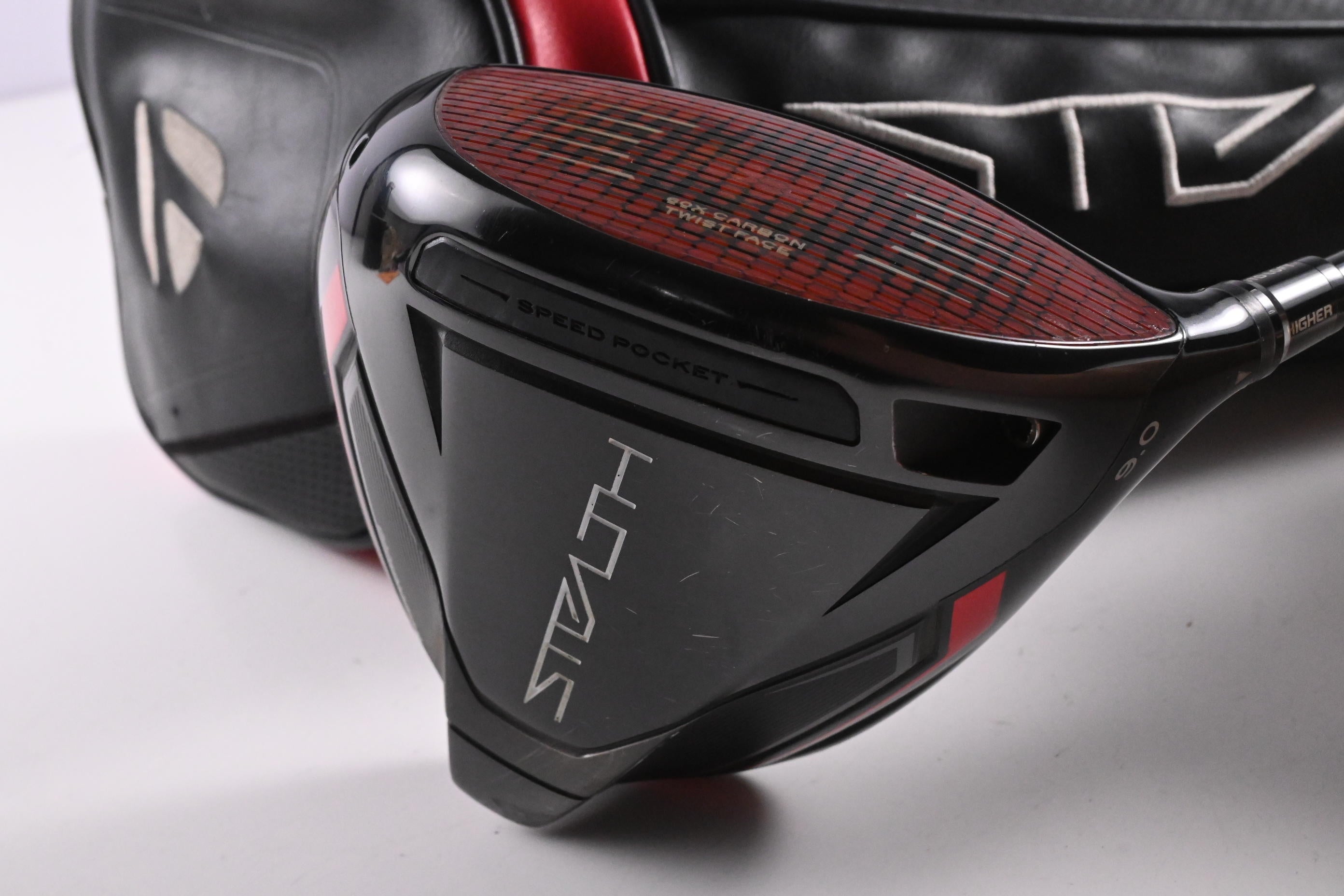Taylormade Stealth Driver / 9 Degree / Stiff Flex HZRDUS Smoke Red RDX 60 Shaft