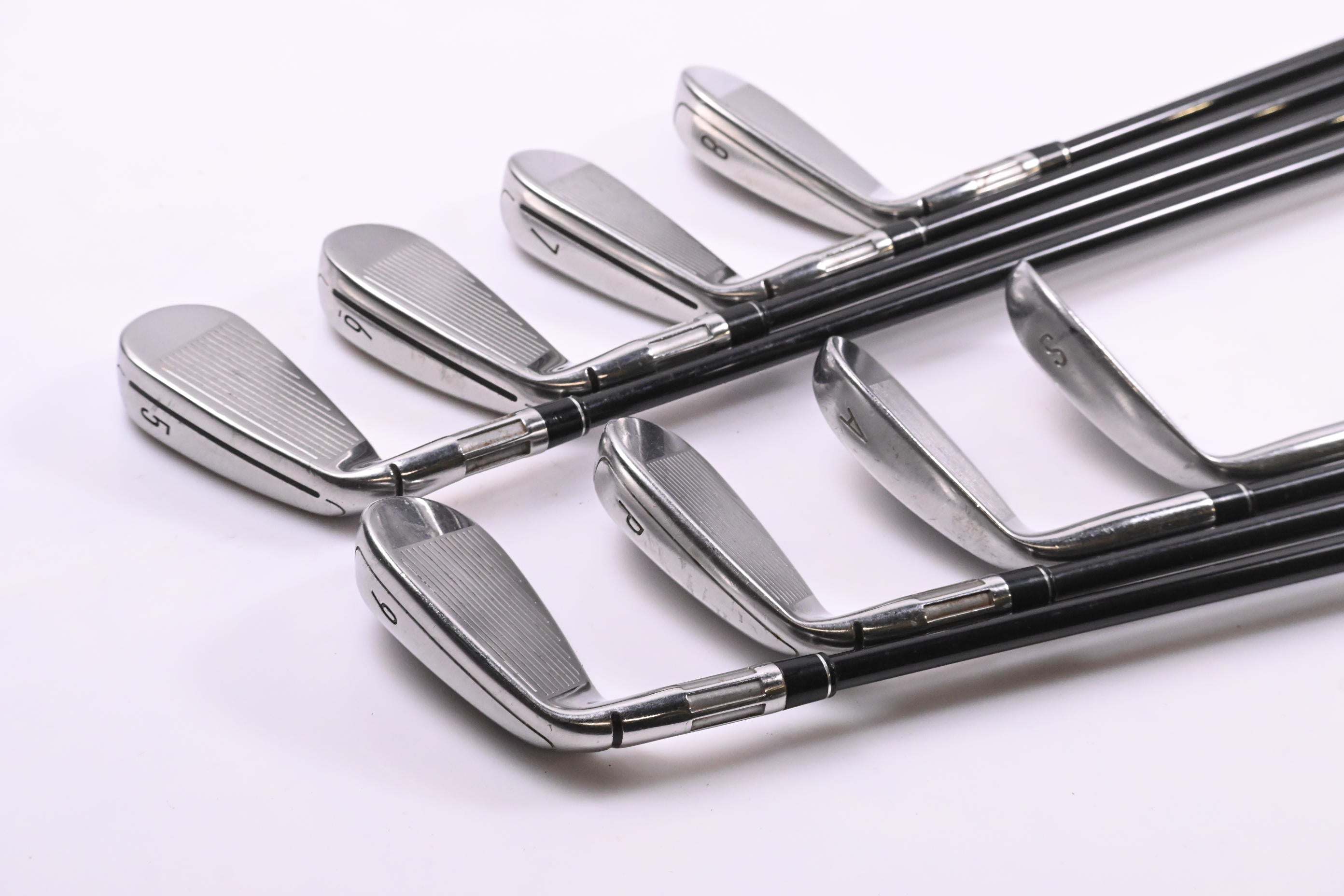 Taylormade M6 Irons / 5-PW+GW+SW / Regular Flex Fujikura Atmos Orange 6