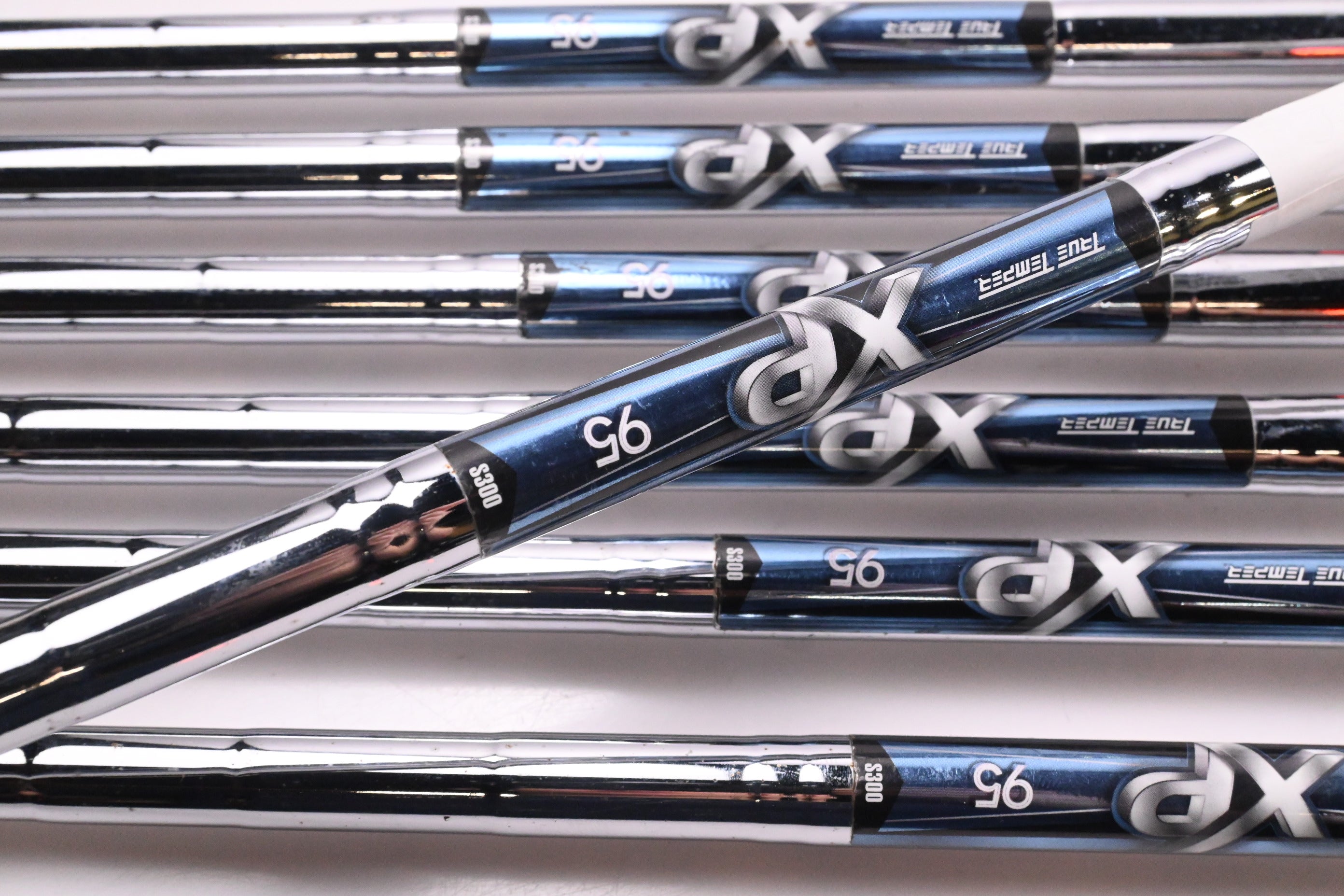 Callaway Apex CF16 Irons / 4-PW / Stiff Flex XP 95 S300 Shafts