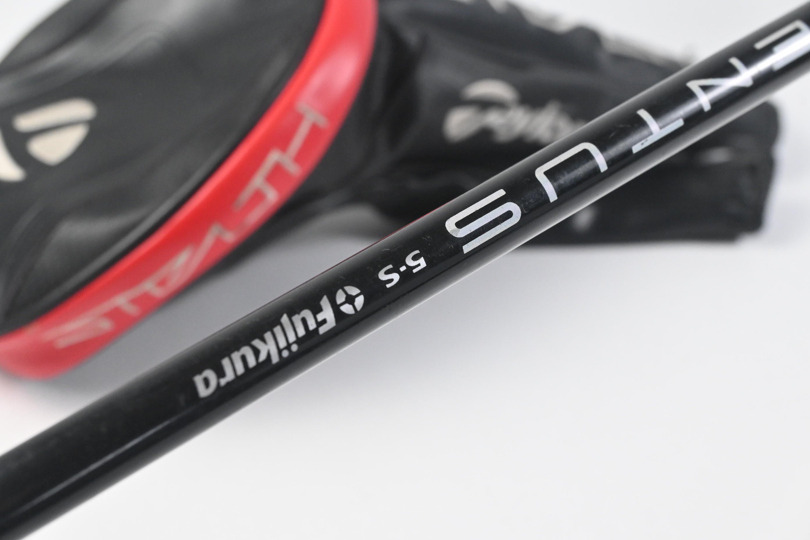 Taylormade Stealth 2 HD Driver / 10.5 Degree / Stiff Flex Fujikura Ventus Red 5