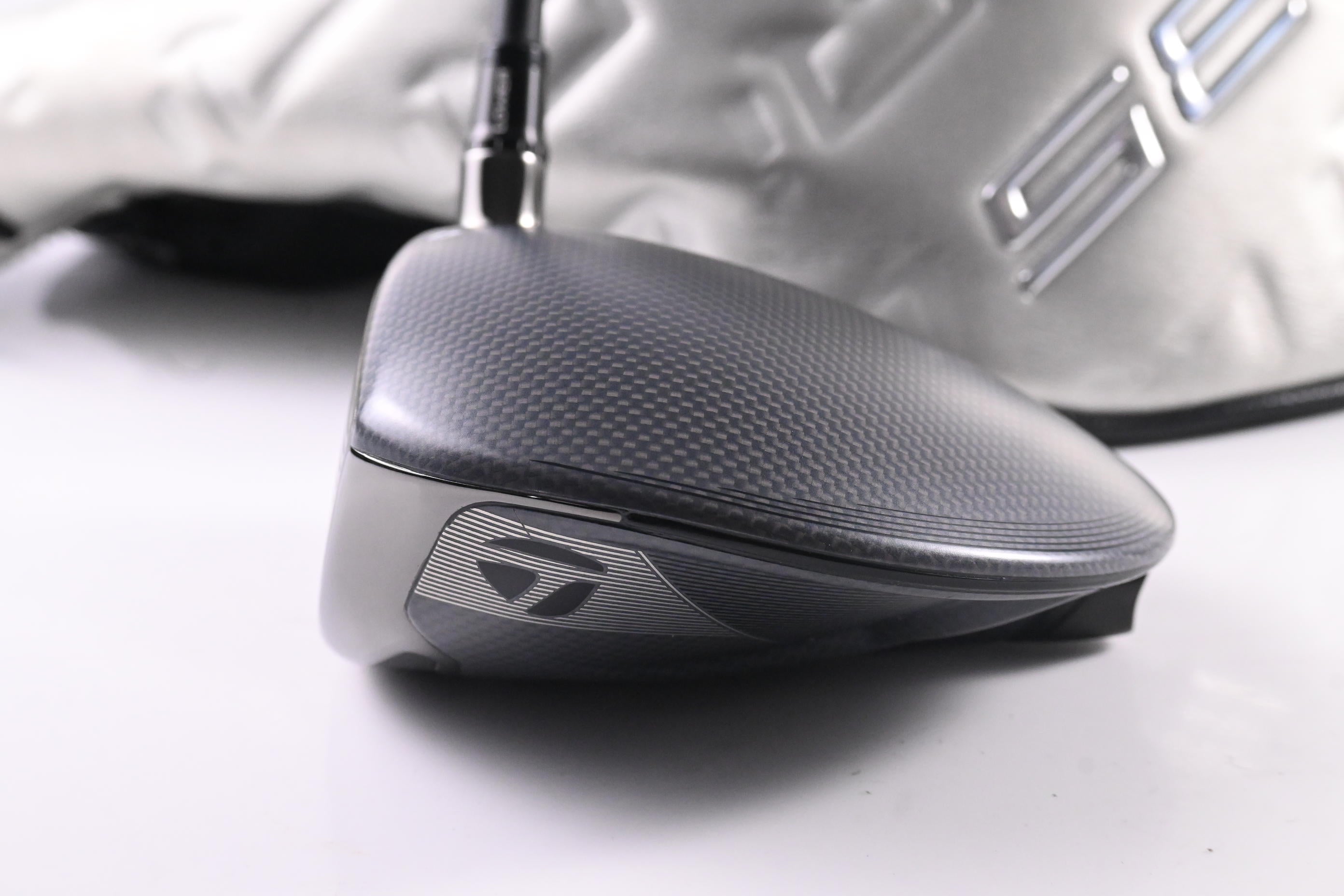Left Hand Taylormade Qi35 Max Driver / 9 Degree / Stiff Flex Tensei AV limited Blue 65 Shaft
