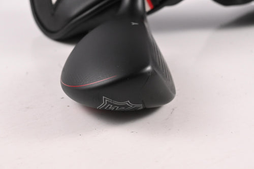 Wilson Dynapower 2023 #6 Hybrid / 28 Degree / Regular Flex UST Recoil 460 Shaft