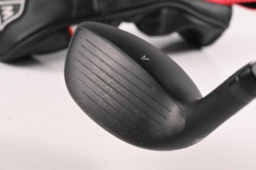 Wilson Dynapower 2023 #6 Hybrid / 28 Degree / Regular Flex UST Recoil 460 Shaft