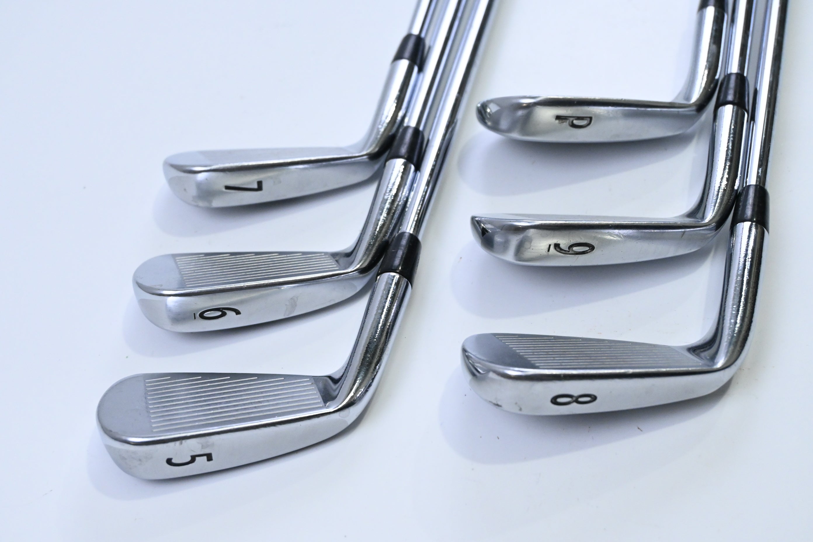 Titleist 712 AP2 Irons / 5-PW / Regular Flex Dynamic Gold Super Lite R300