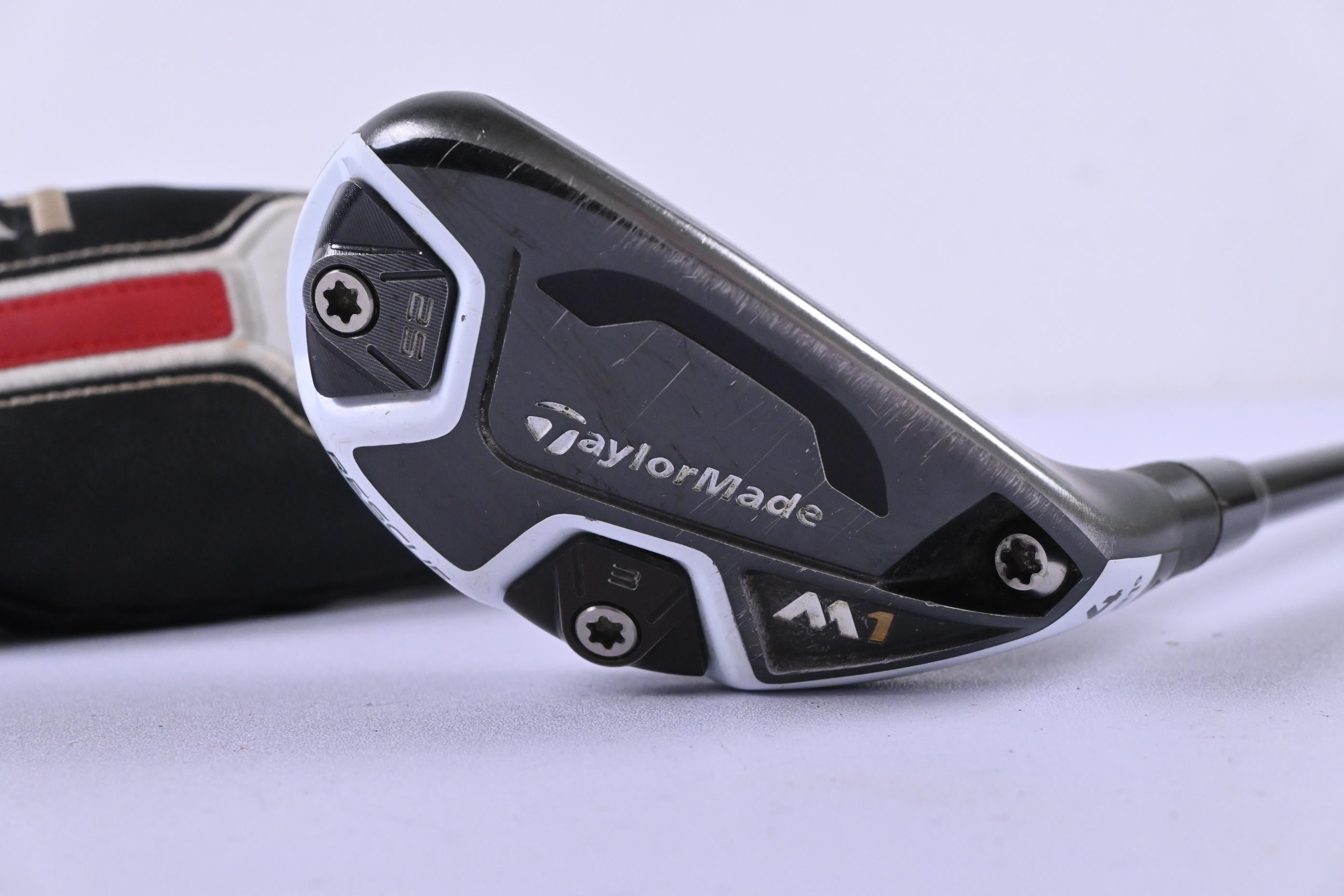 Taylormade M1 2016 #4 Hybrid / 21 Degree / Regular Flex Fujikura Pro Red 80