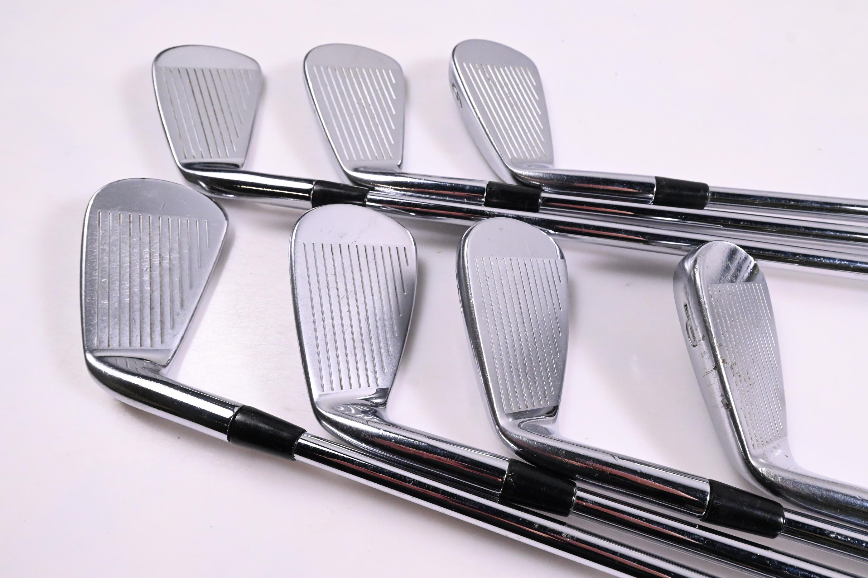 Titleist 712 AP2 Irons / 4-PW / Stiff Flex Dynamic Gold S300 Shafts