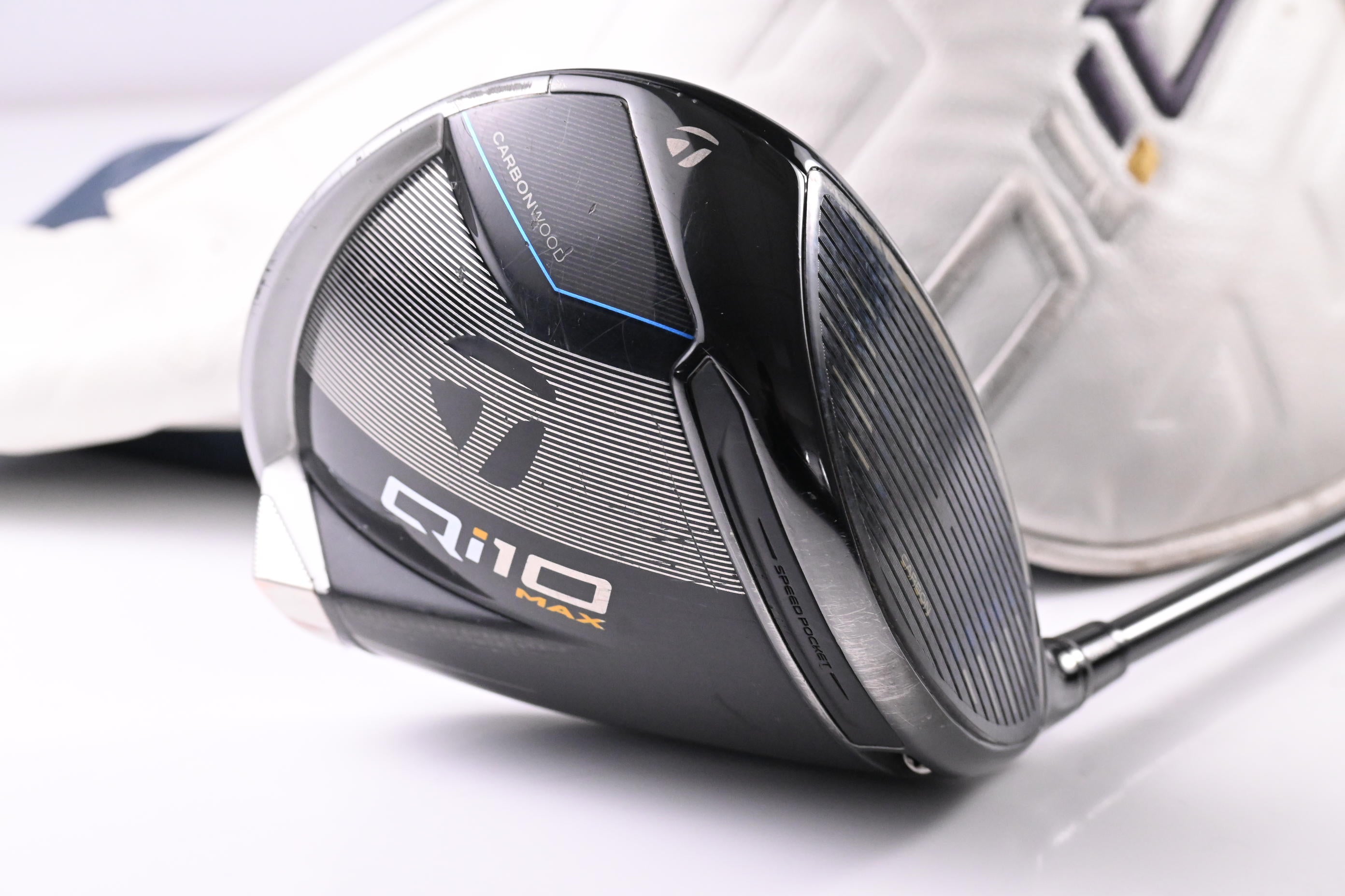 Taylormade Qi10 Max Driver / 10.5 Degree / Regular Flex HZRDUS Smoke Red RDX 60