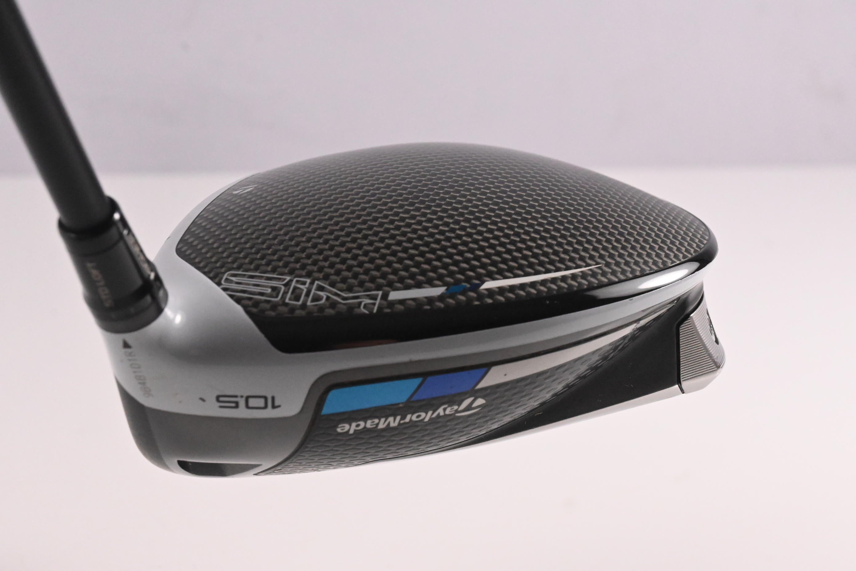 Taylormade SIM Max Driver / 10.5 Degree / Stiff Flex Aldila Rogue Silver 60 Shaft