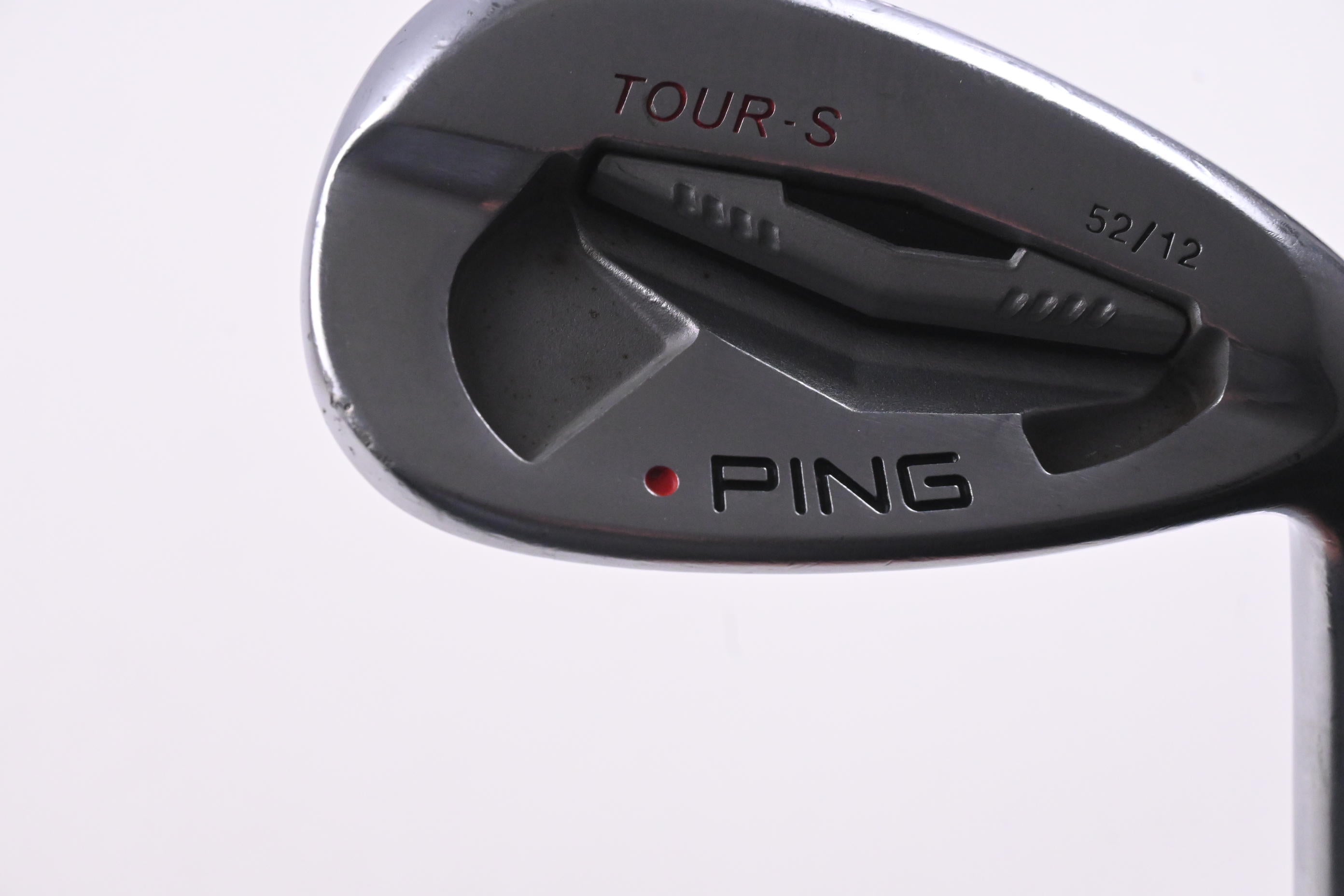 Ping Tour-S Gap Wedge / 52 Degree / Red Dot / Wedge Flex Ping AWT Shaft